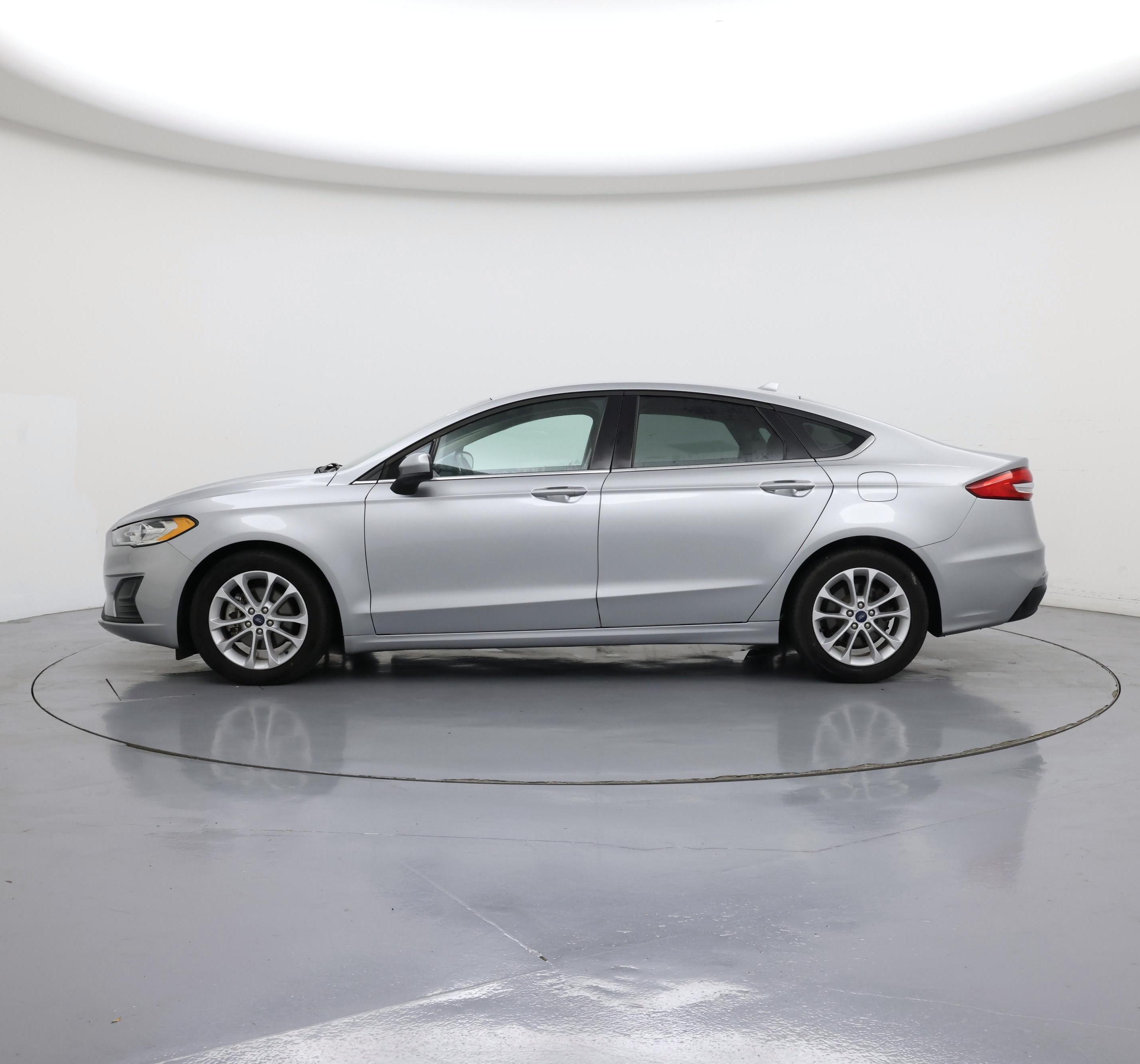 Thumbnail: 2020 Ford Fusion - 3