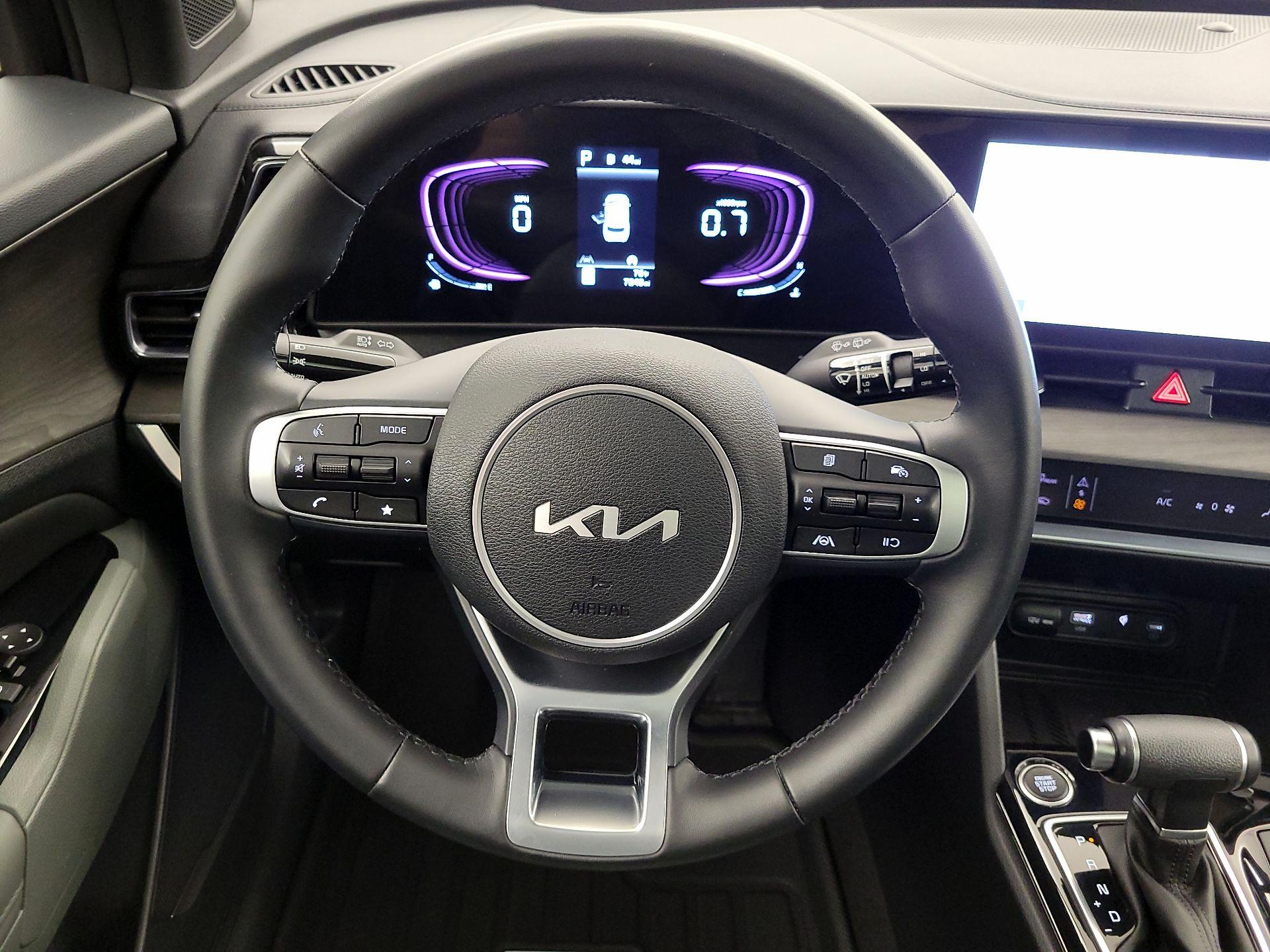 Thumbnail: 2023 Kia Sportage - 10