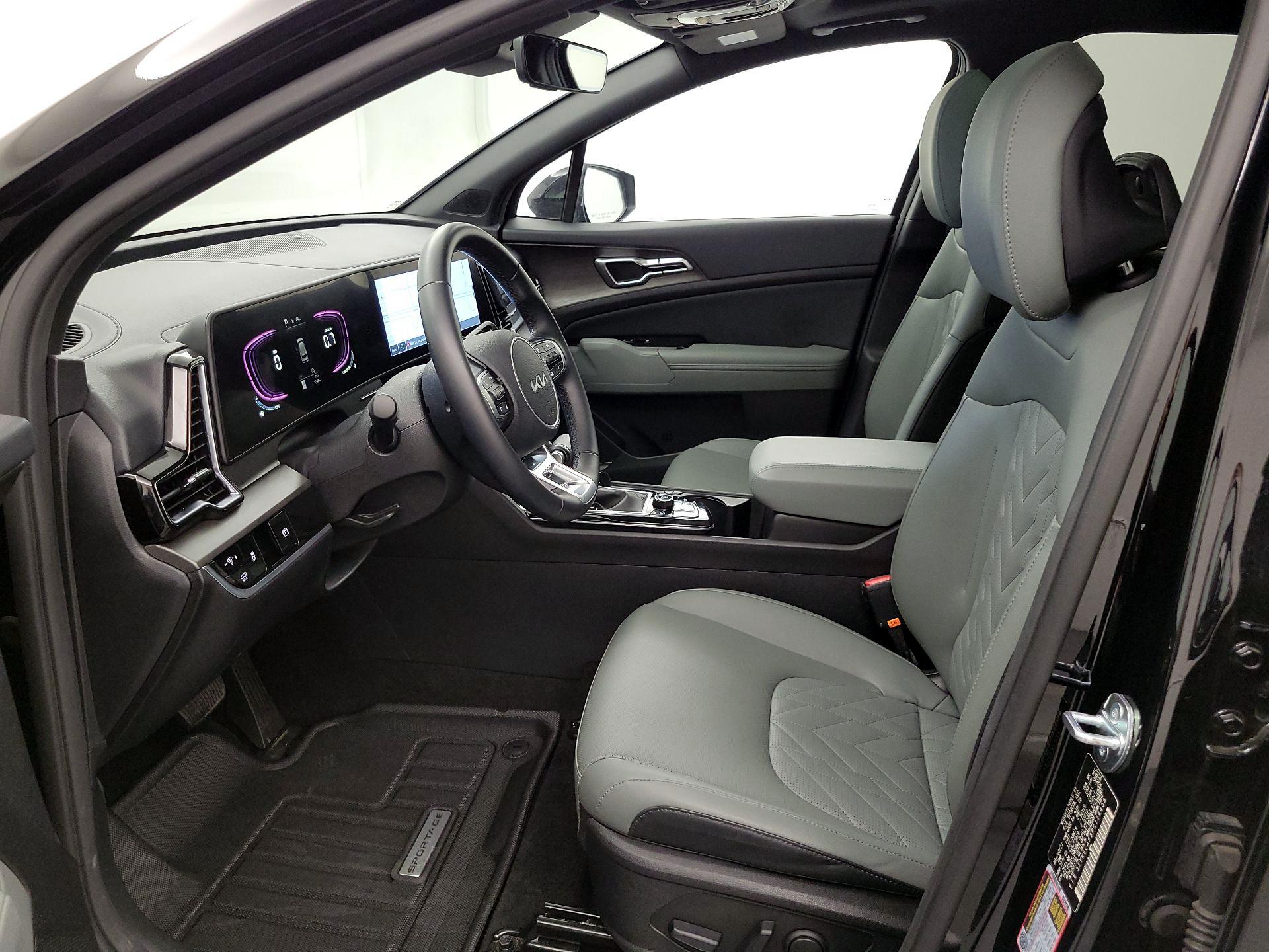 Thumbnail: 2023 Kia Sportage - 11