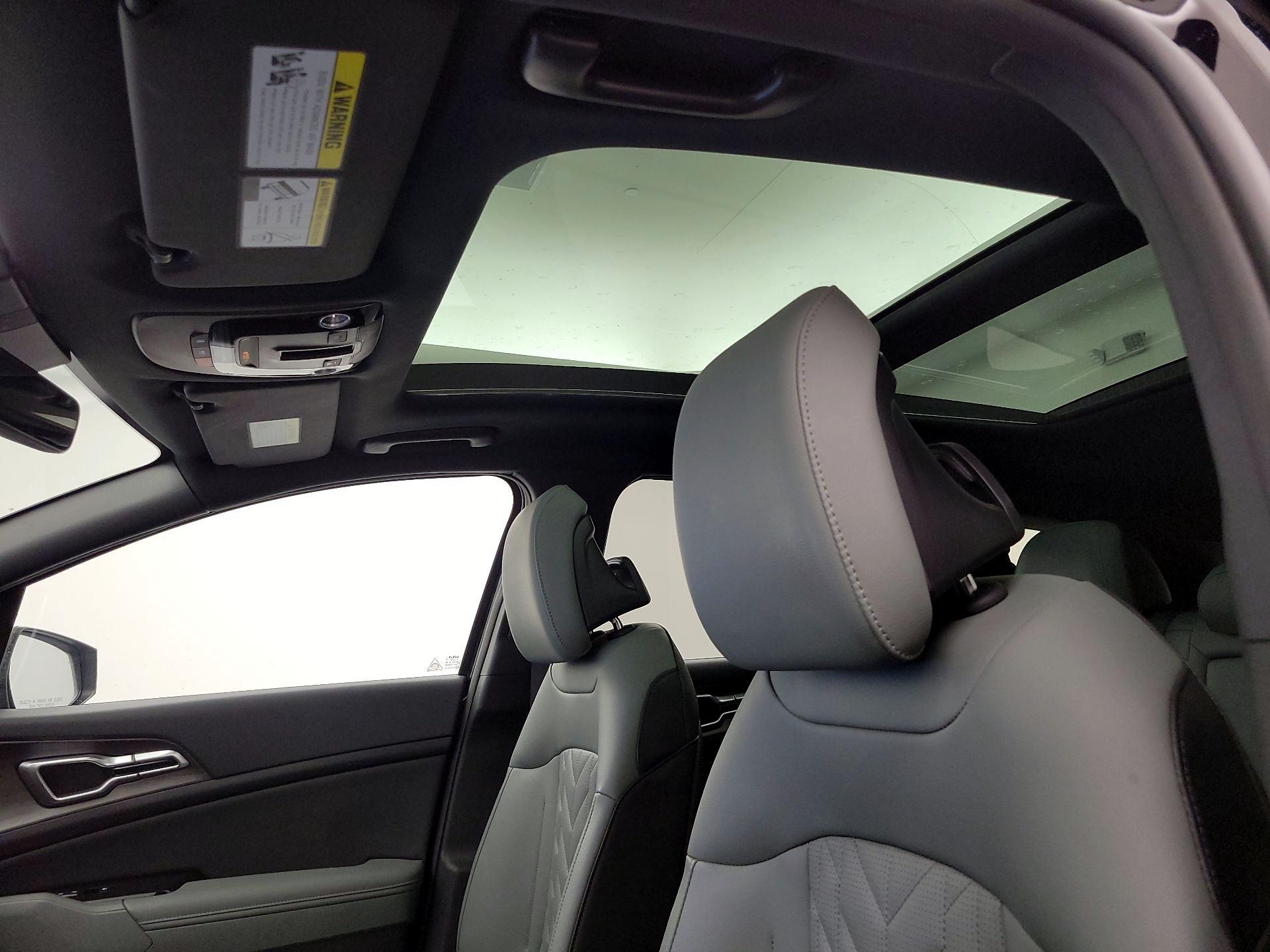 Thumbnail: 2023 Kia Sportage - 20