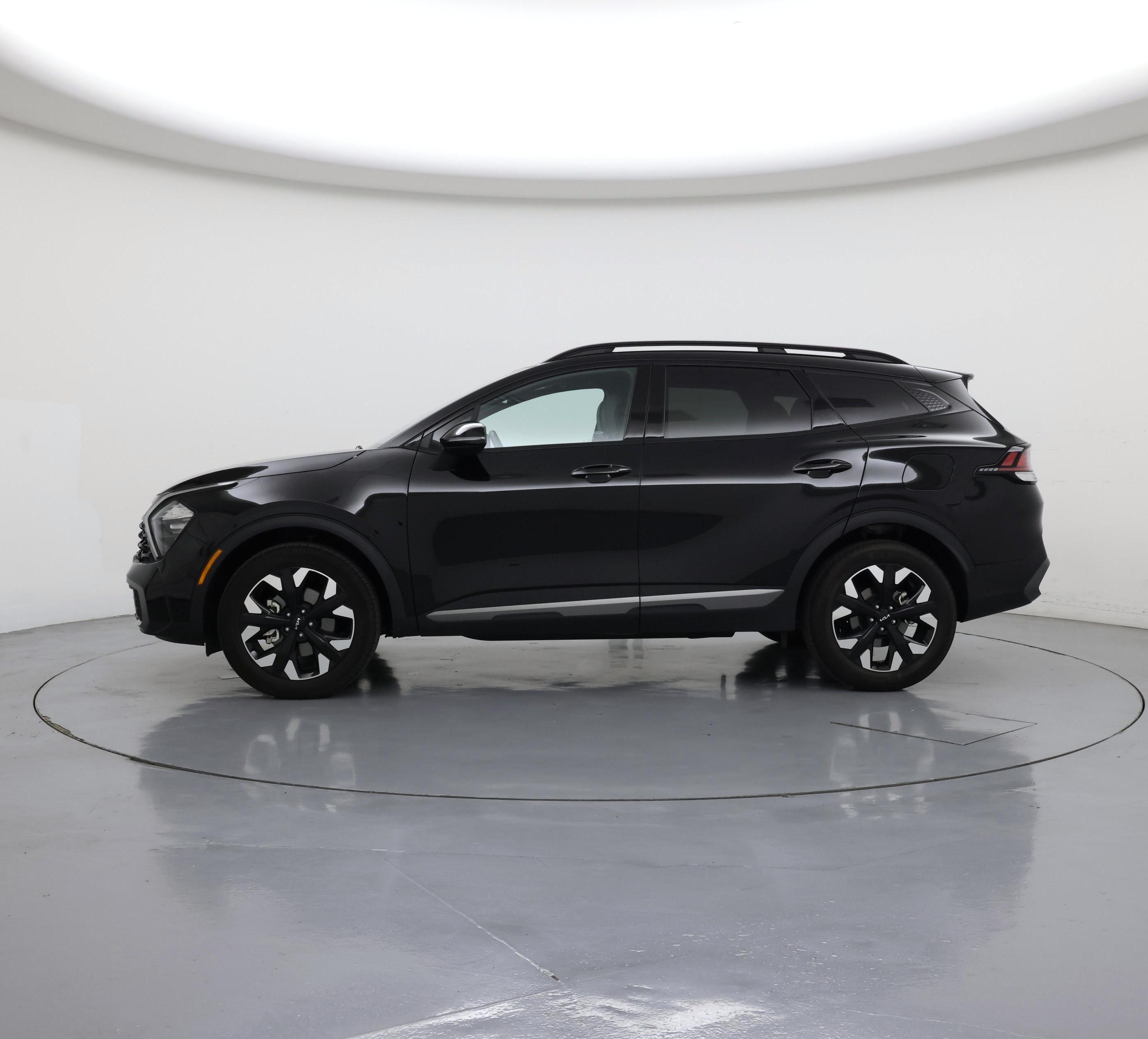 Thumbnail: 2023 Kia Sportage - 3