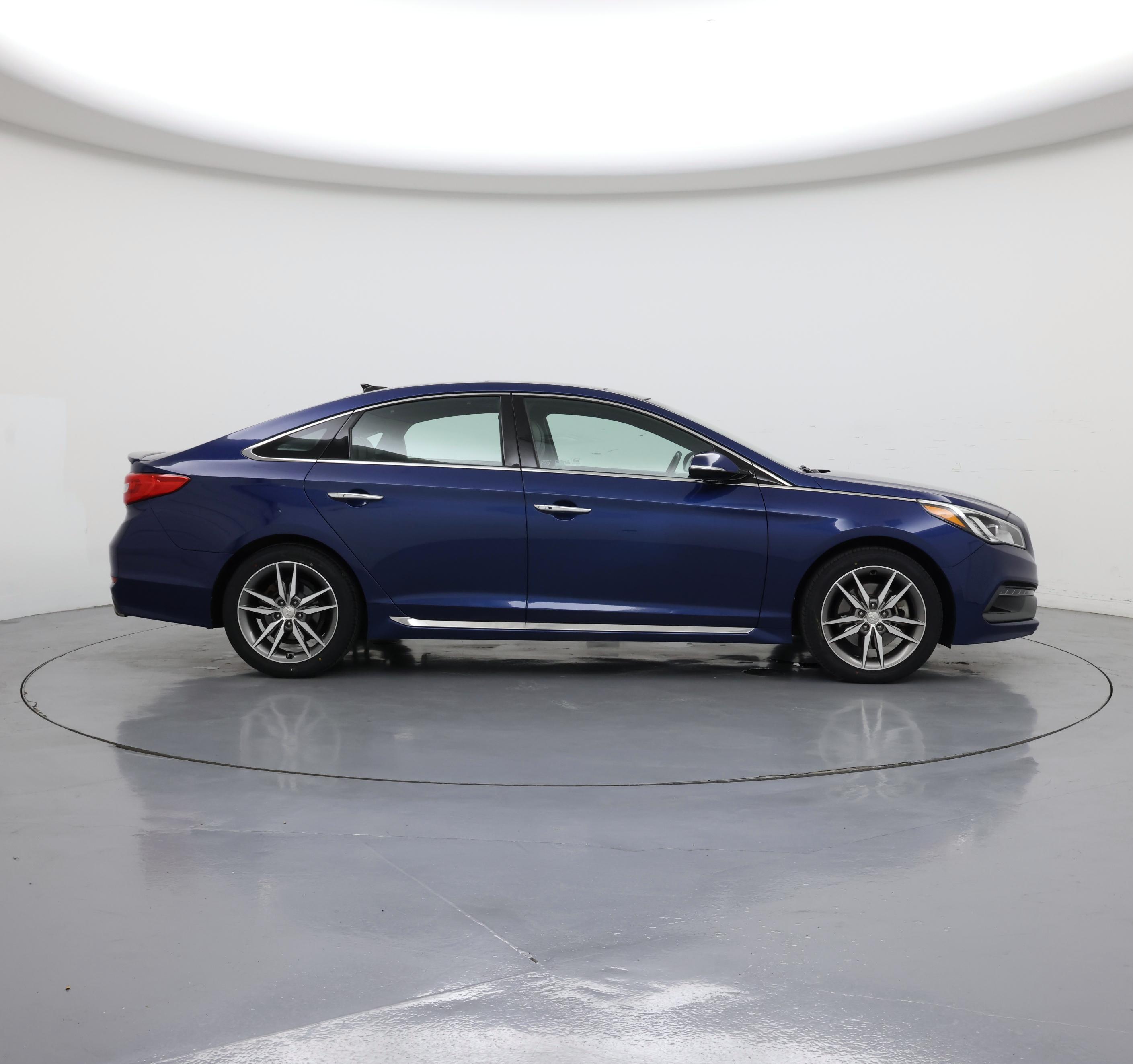 Thumbnail: 2015 Hyundai Sonata - 7