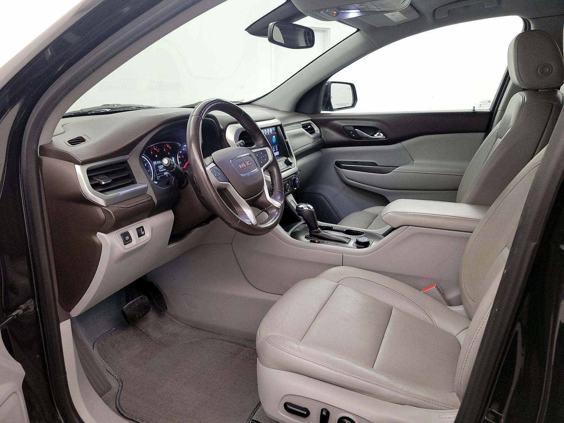 Thumbnail: 2018 GMC Acadia - 11