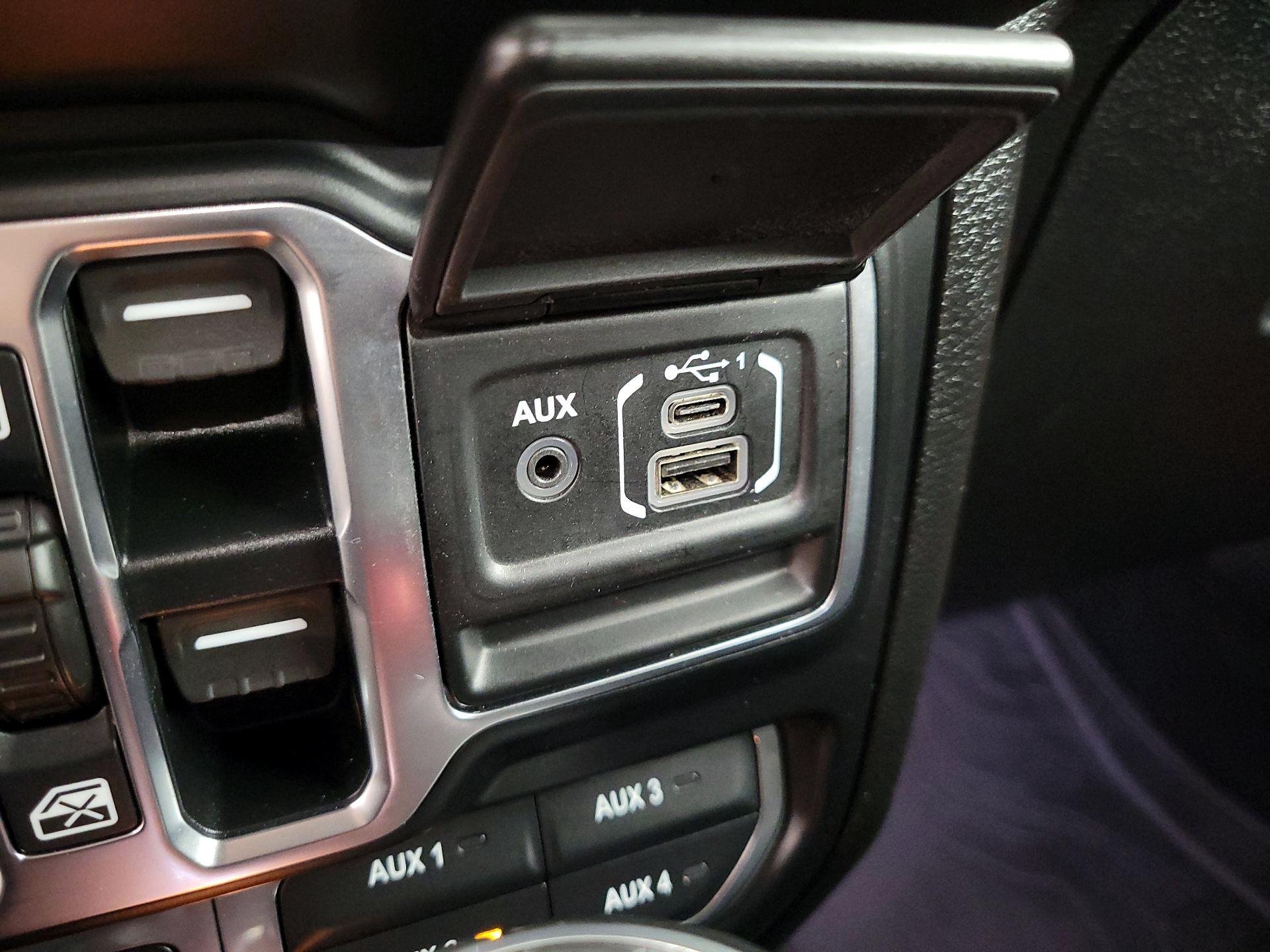 Thumbnail: 2021 Jeep Wrangler - 19