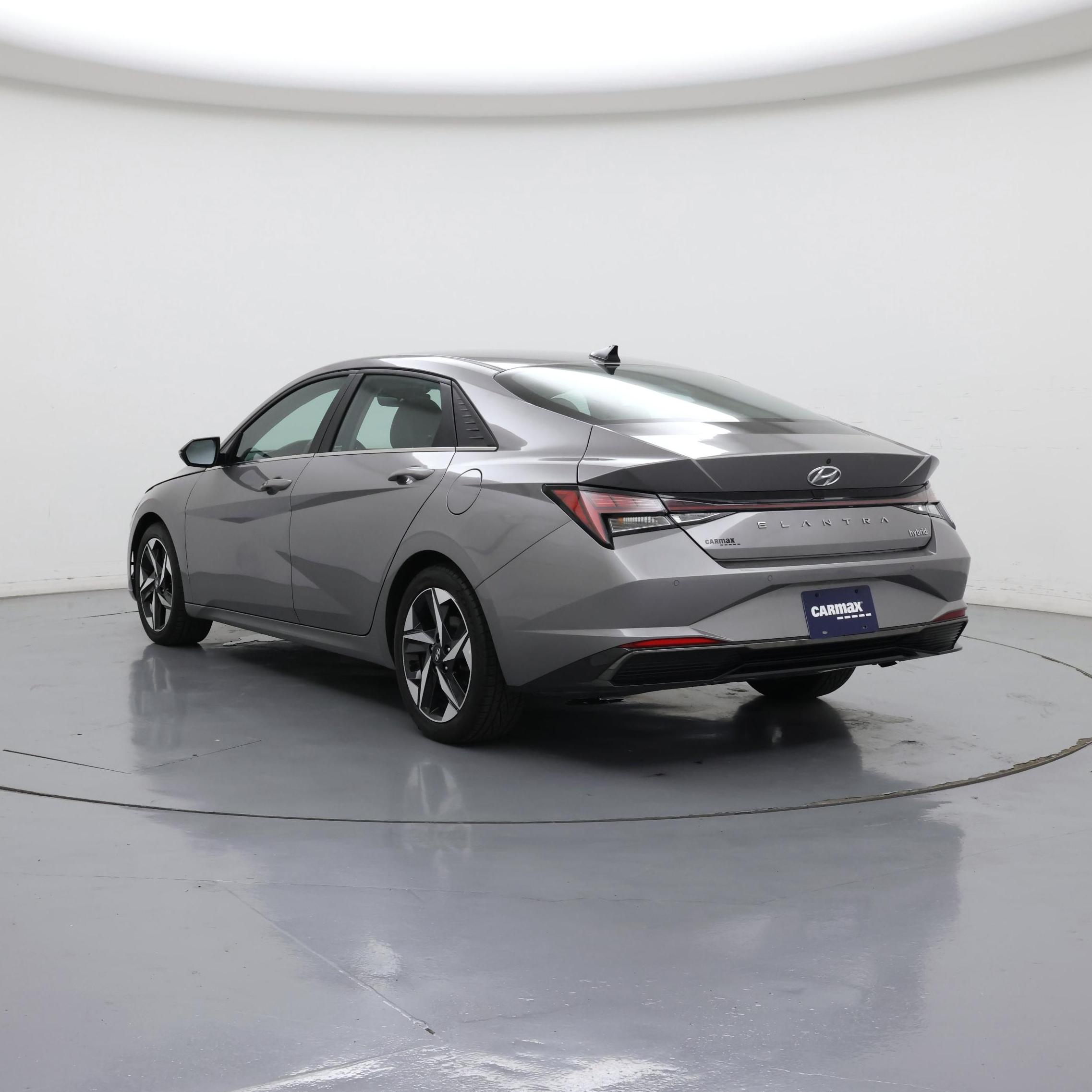 Thumbnail: 2021 Hyundai Elantra - 2