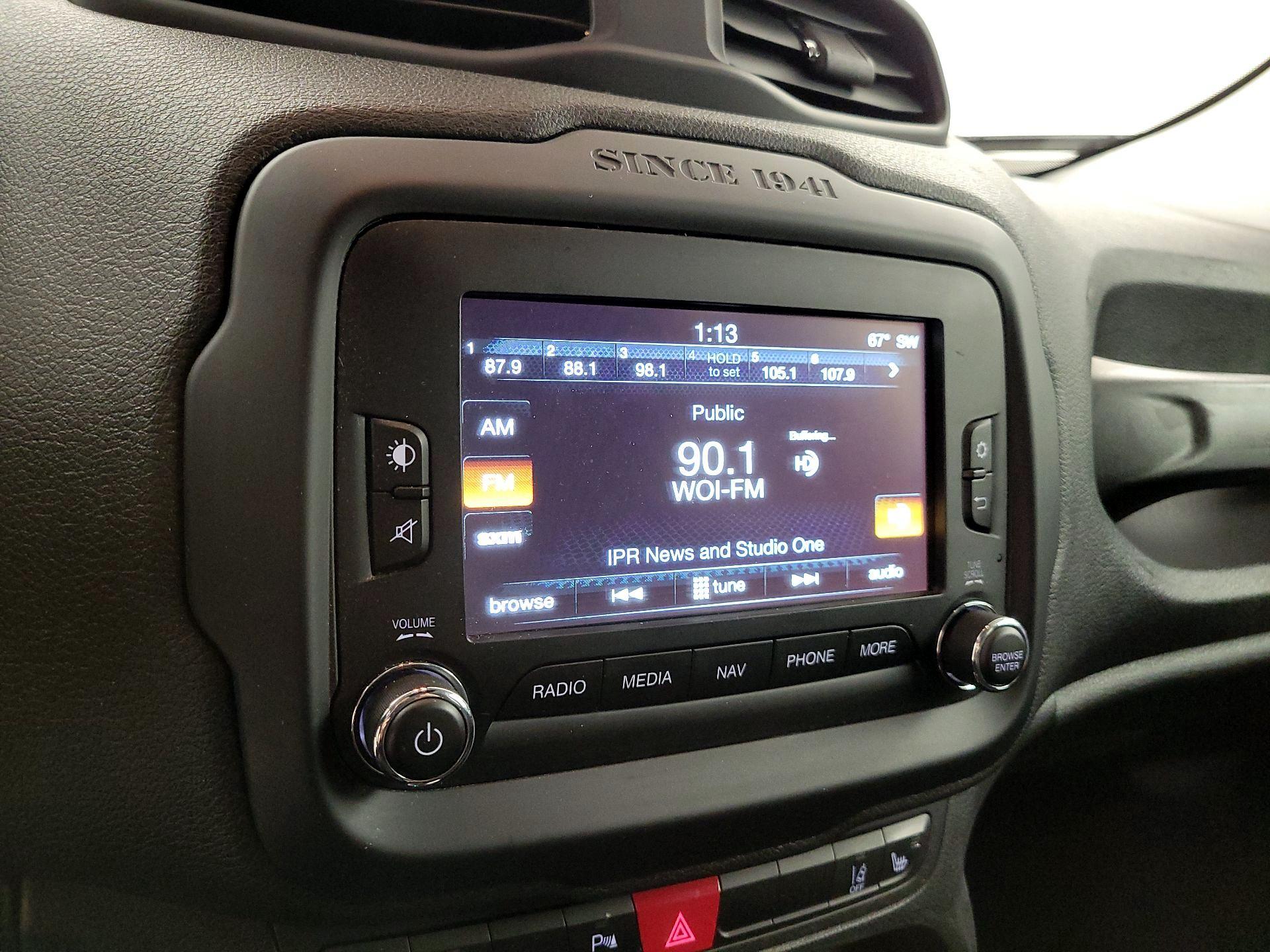 Thumbnail: 2016 Jeep Renegade - 16