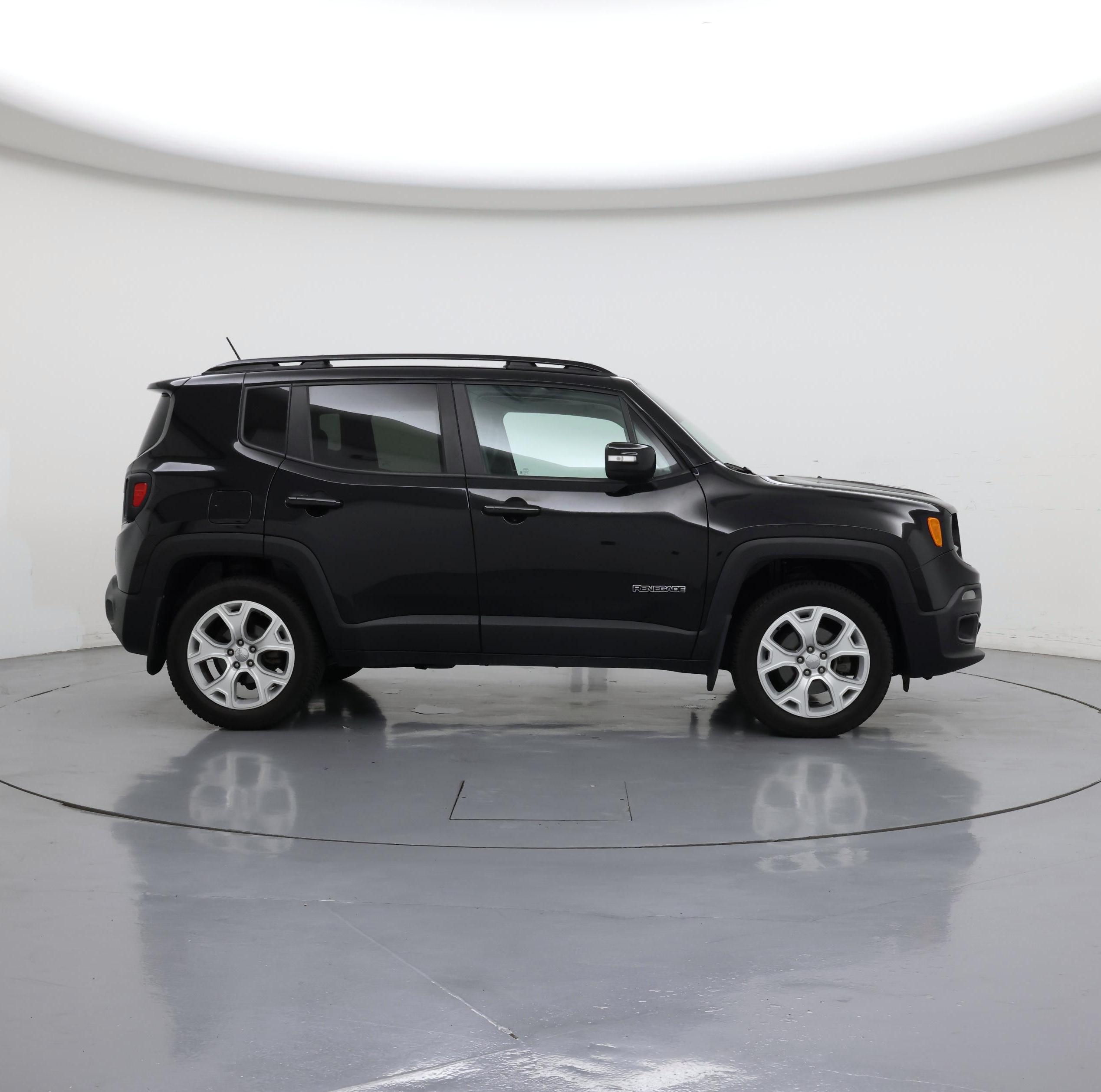 Thumbnail: 2016 Jeep Renegade - 7