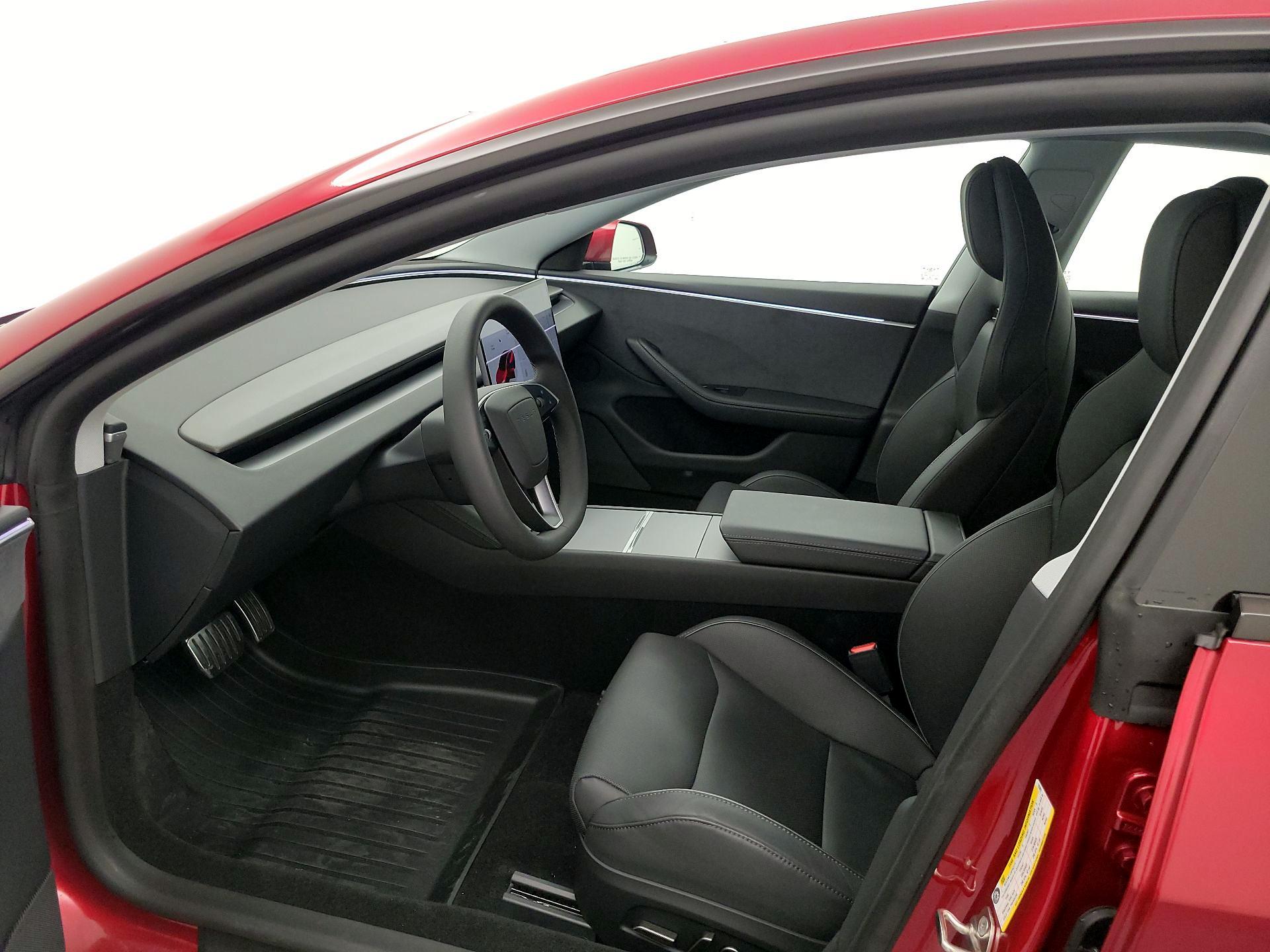 Thumbnail: 2024 Tesla Model 3 - 11