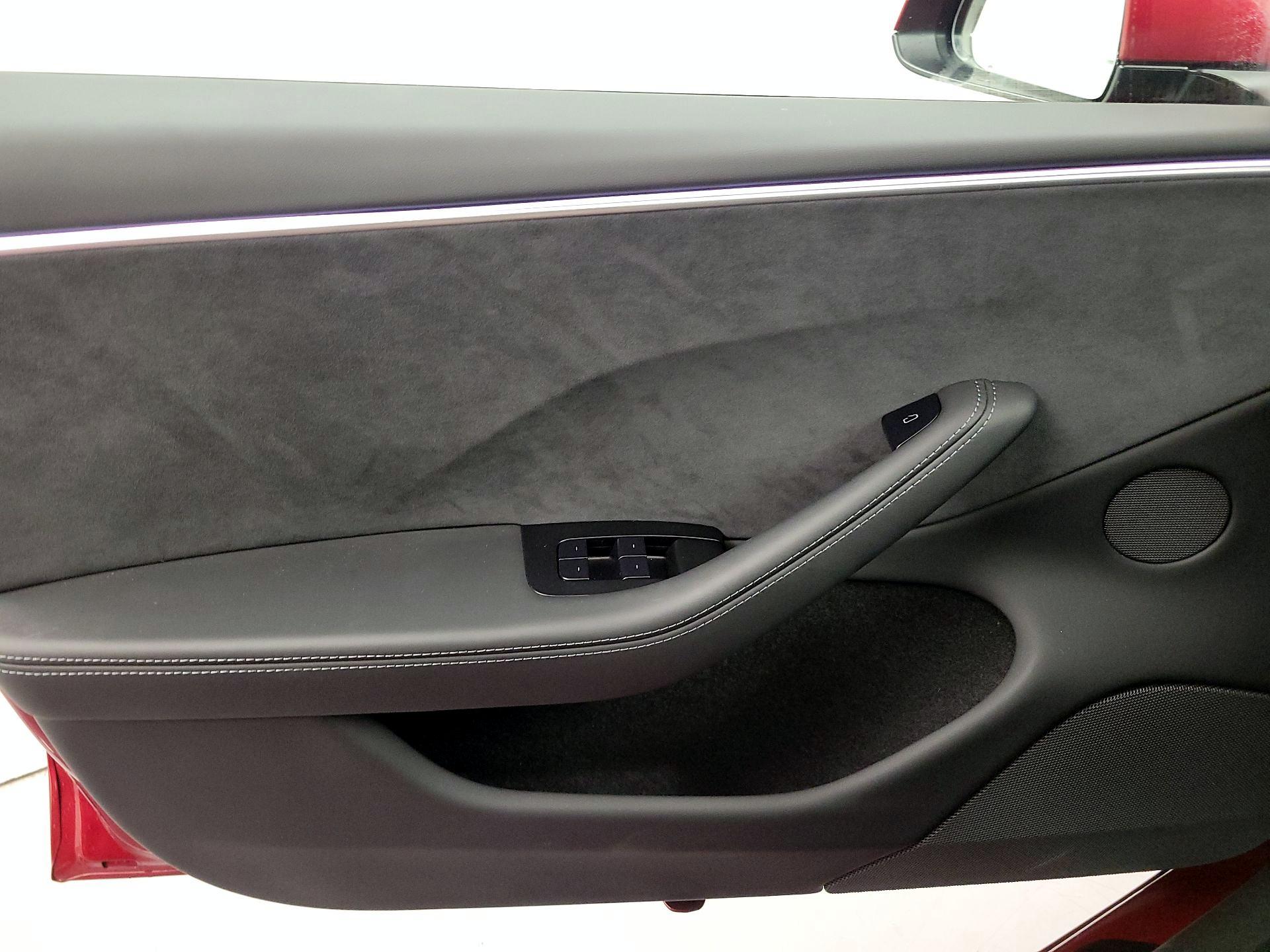 Thumbnail: 2024 Tesla Model 3 - 12