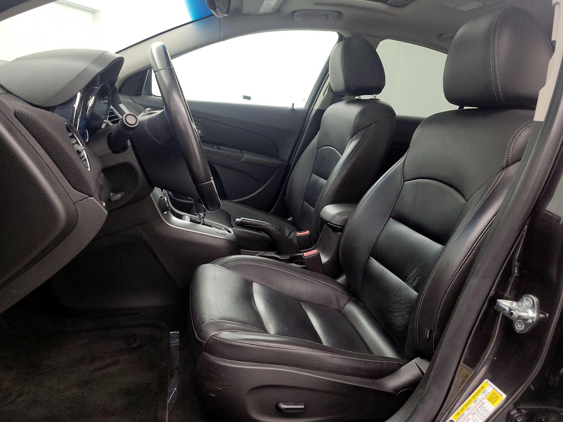 Thumbnail: 2016 Chevrolet Cruze - 11