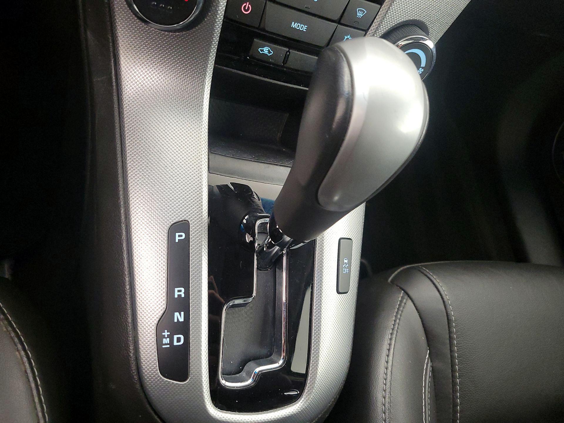 Thumbnail: 2016 Chevrolet Cruze - 17