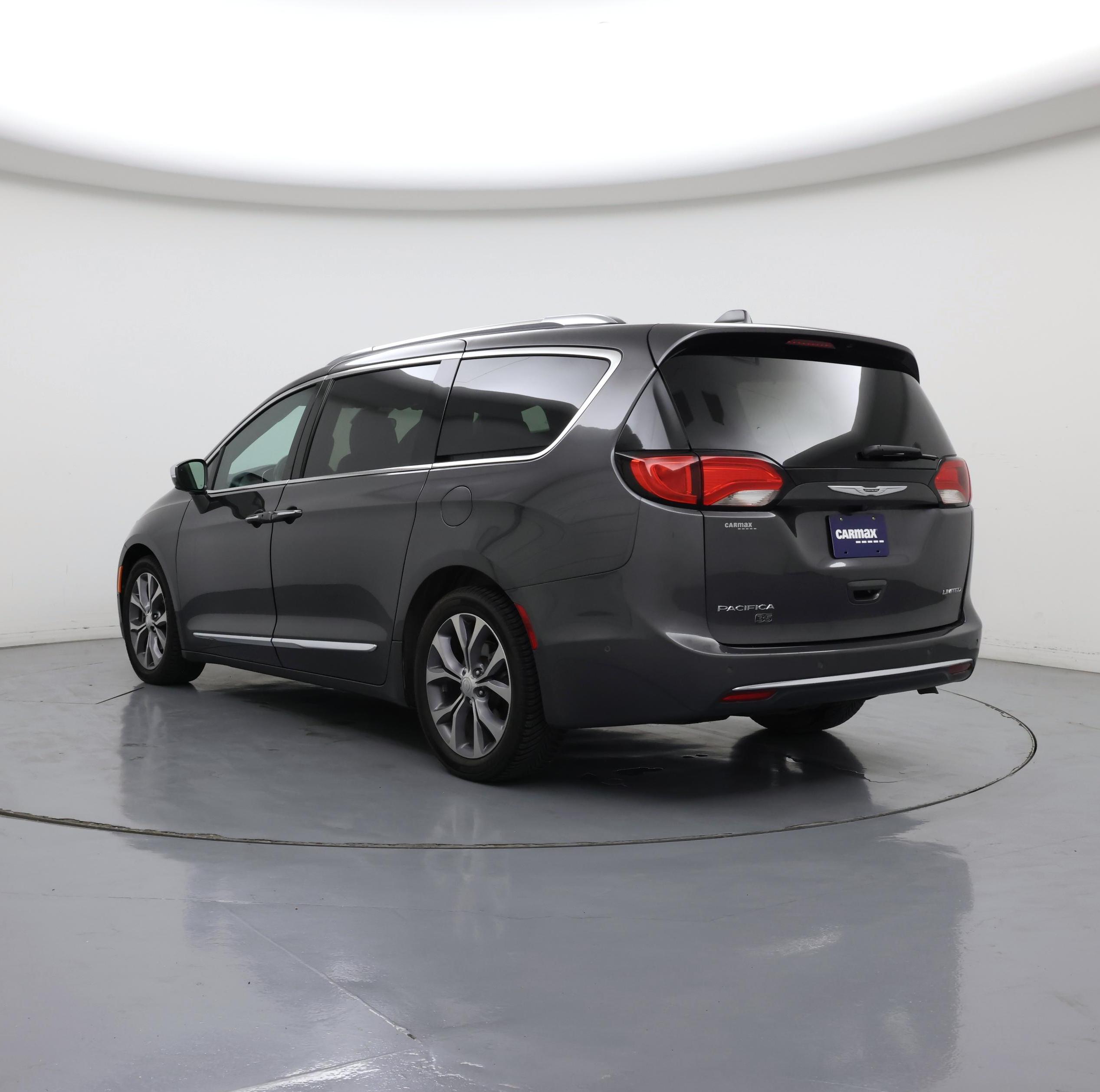 Thumbnail: 2020 Chrysler Pacifica - 2