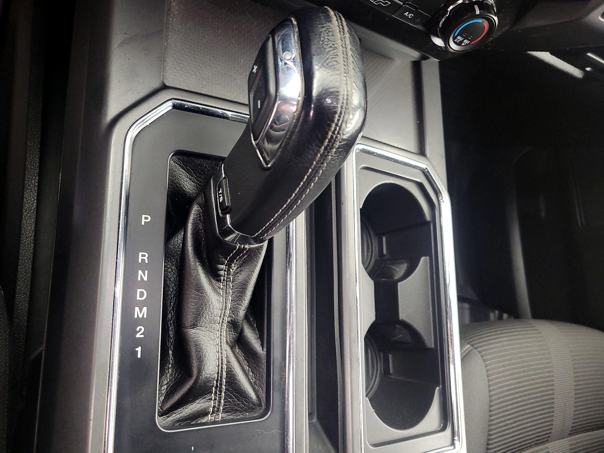 Thumbnail: 2016 Ford F-150 - 17