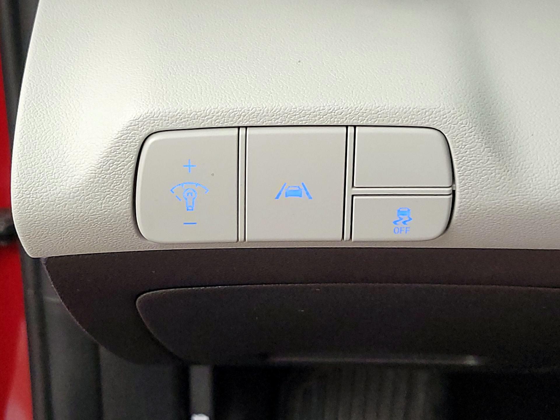 Thumbnail: 2023 Hyundai Elantra - 13