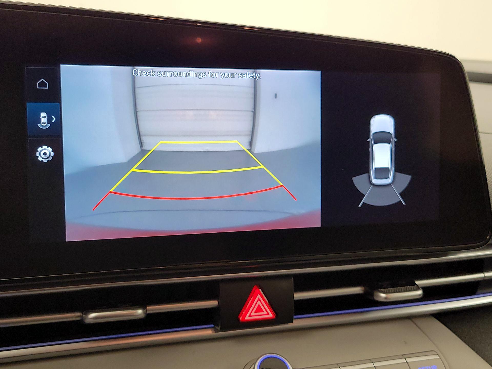 Thumbnail: 2023 Hyundai Elantra - 15