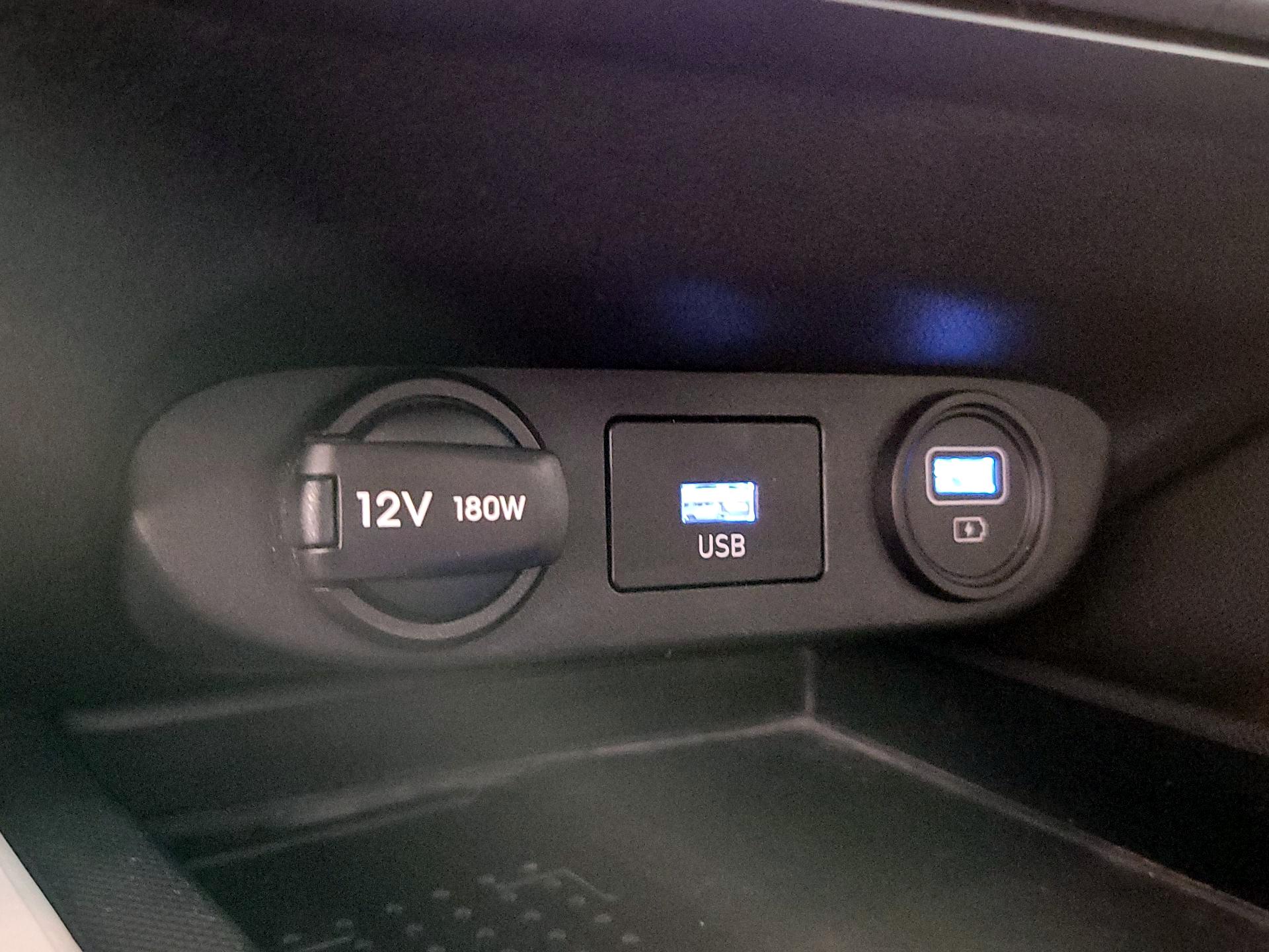 Thumbnail: 2023 Hyundai Elantra - 19