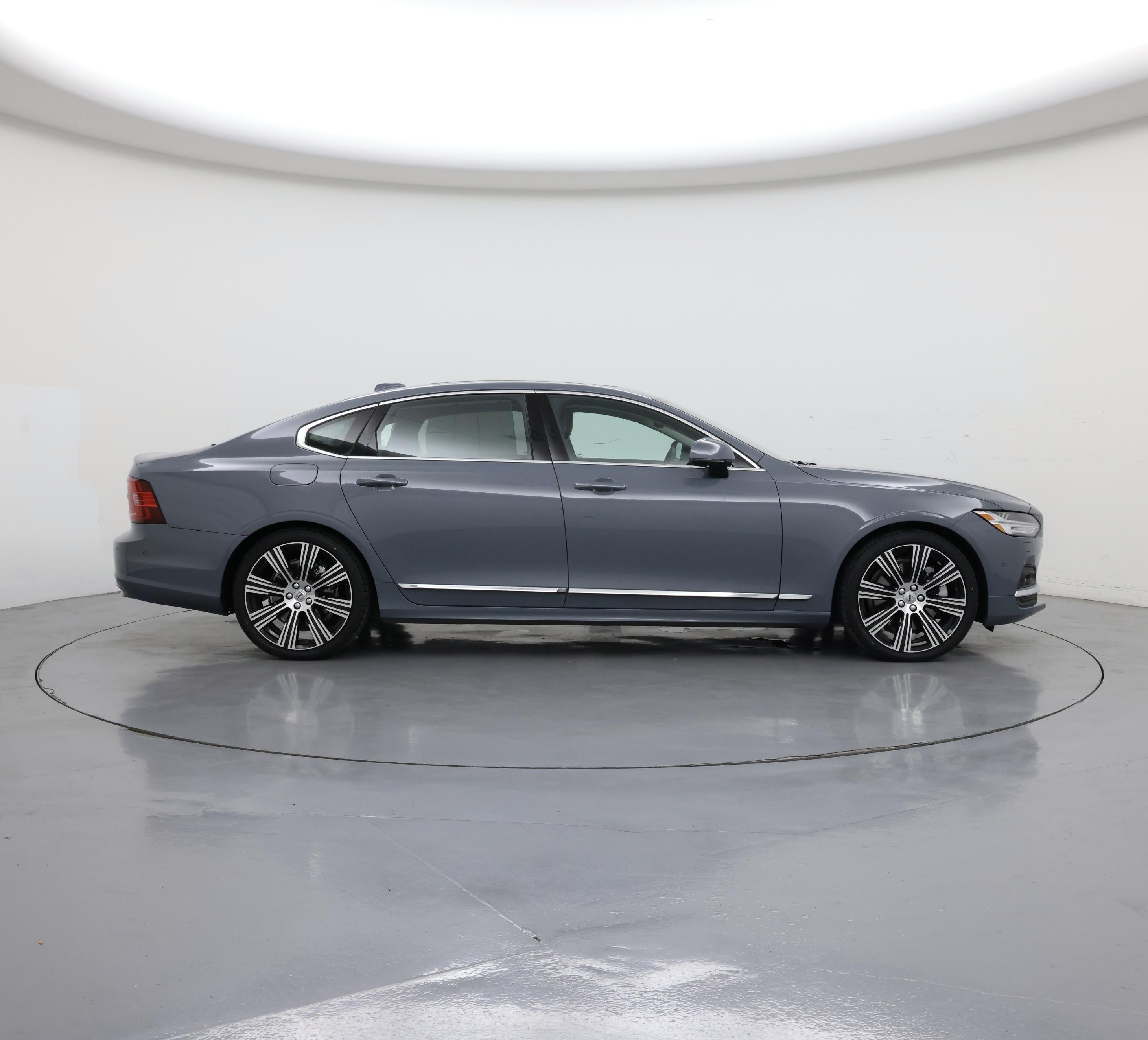 Thumbnail: 2023 Volvo S90 - 7