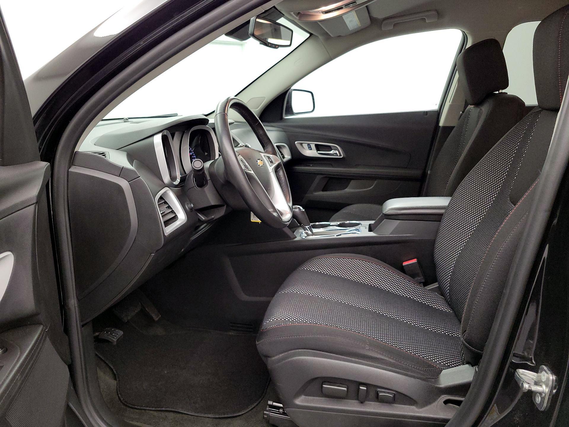 Thumbnail: 2017 Chevrolet Equinox - 11