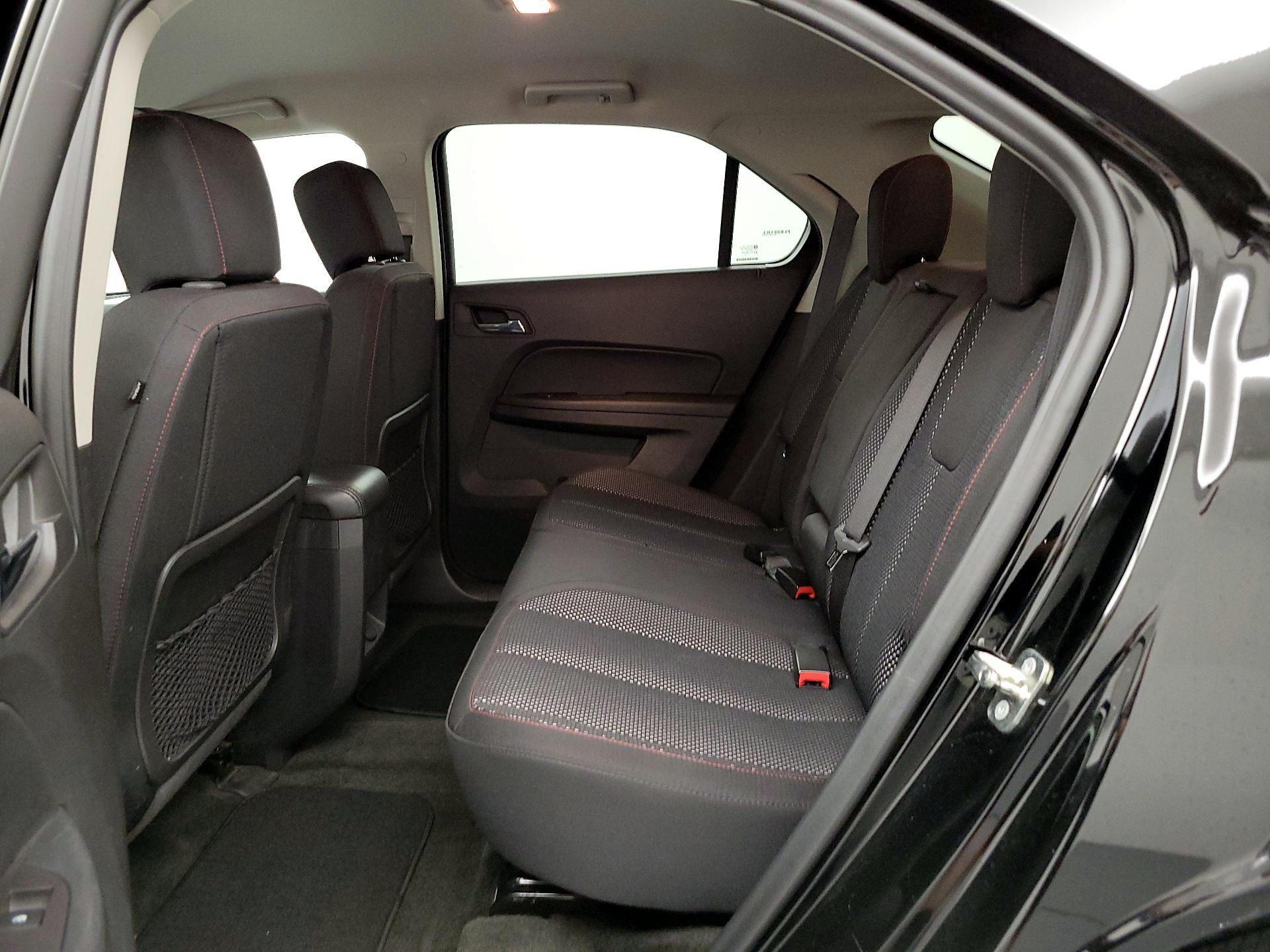 Thumbnail: 2017 Chevrolet Equinox - 18