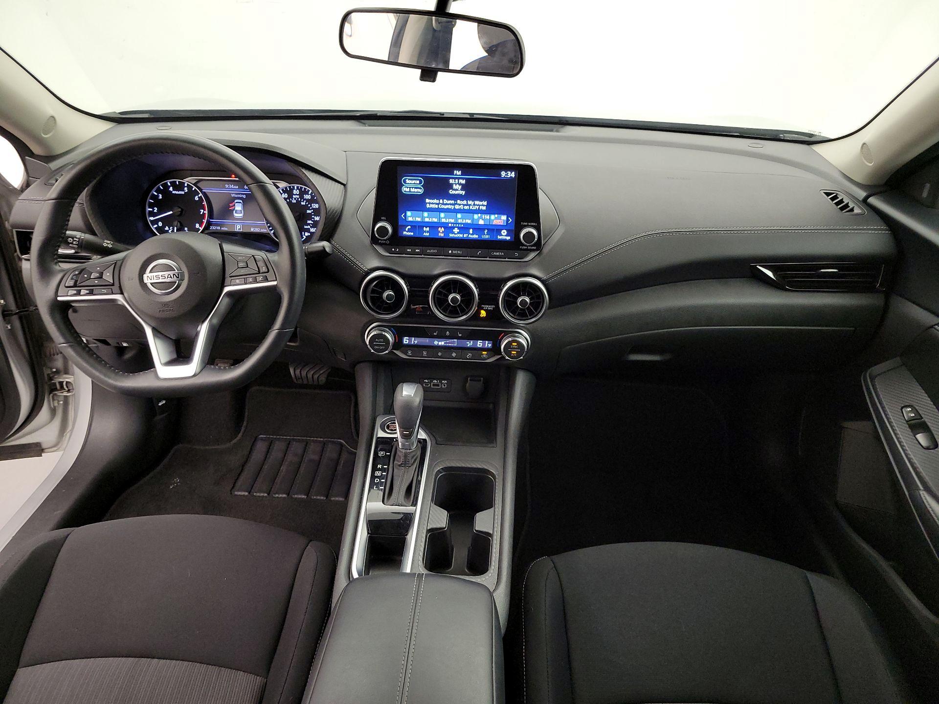 Thumbnail: 2023 Nissan Sentra - 9