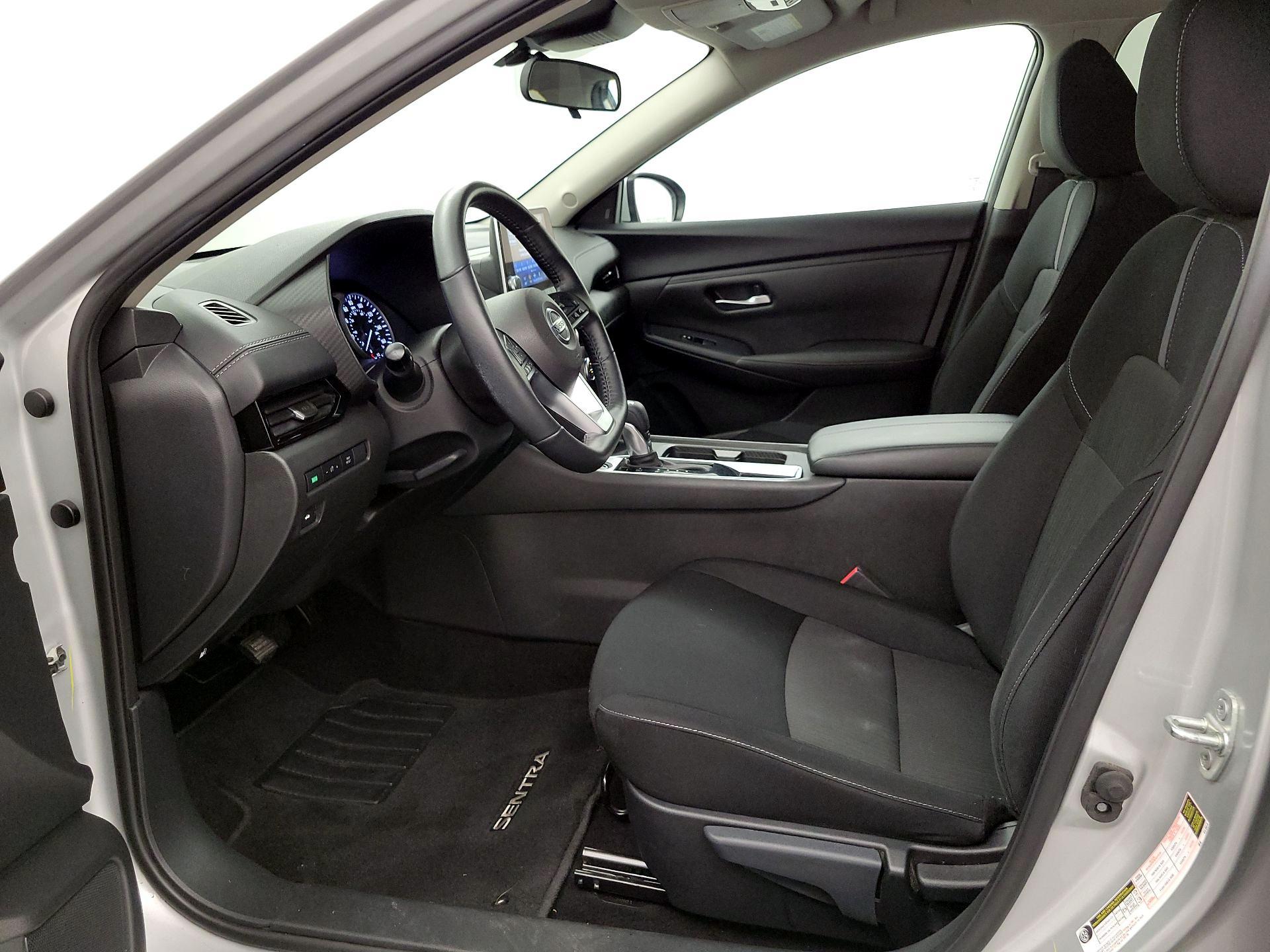 Thumbnail: 2023 Nissan Sentra - 11