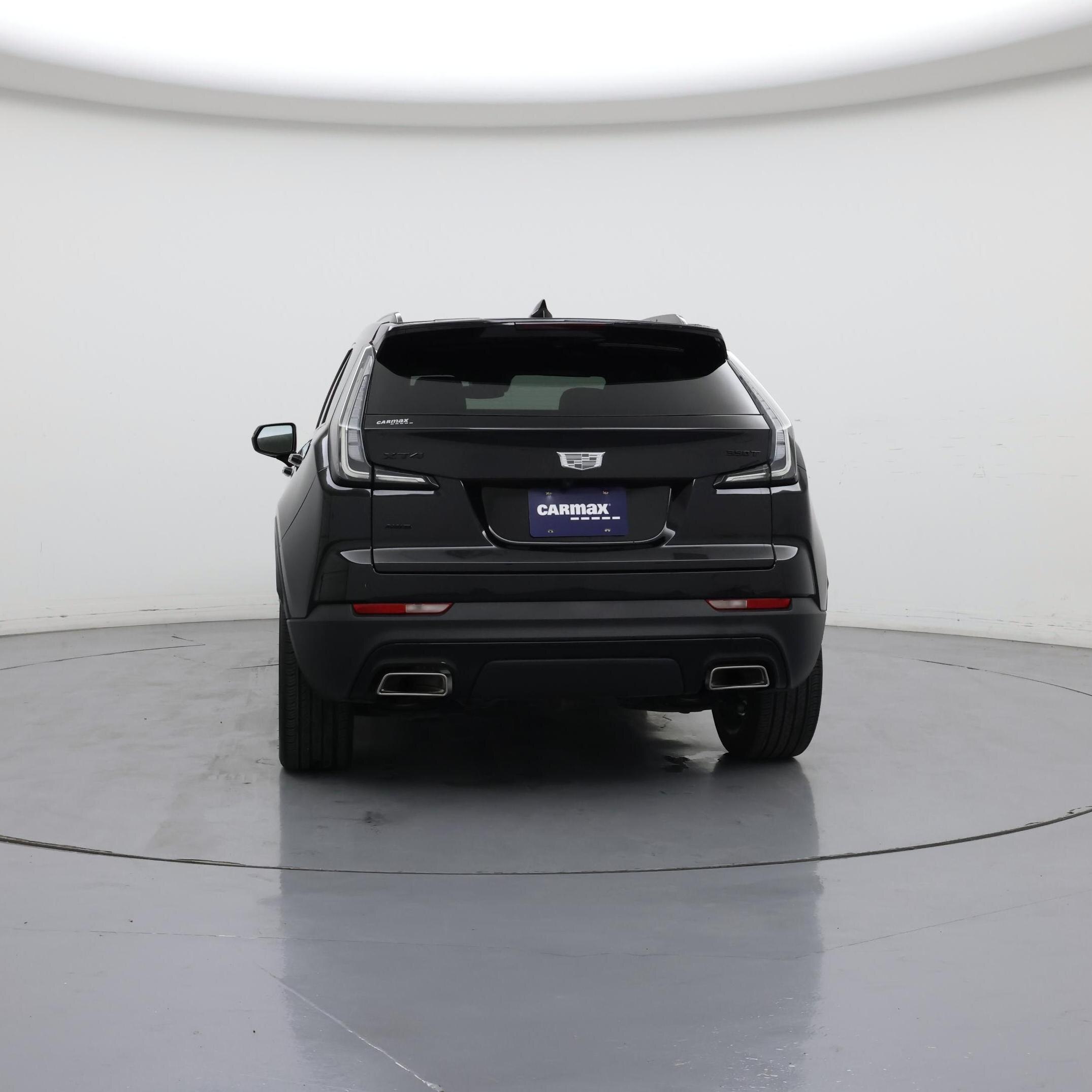 Thumbnail: 2023 Cadillac XT4 - 6
