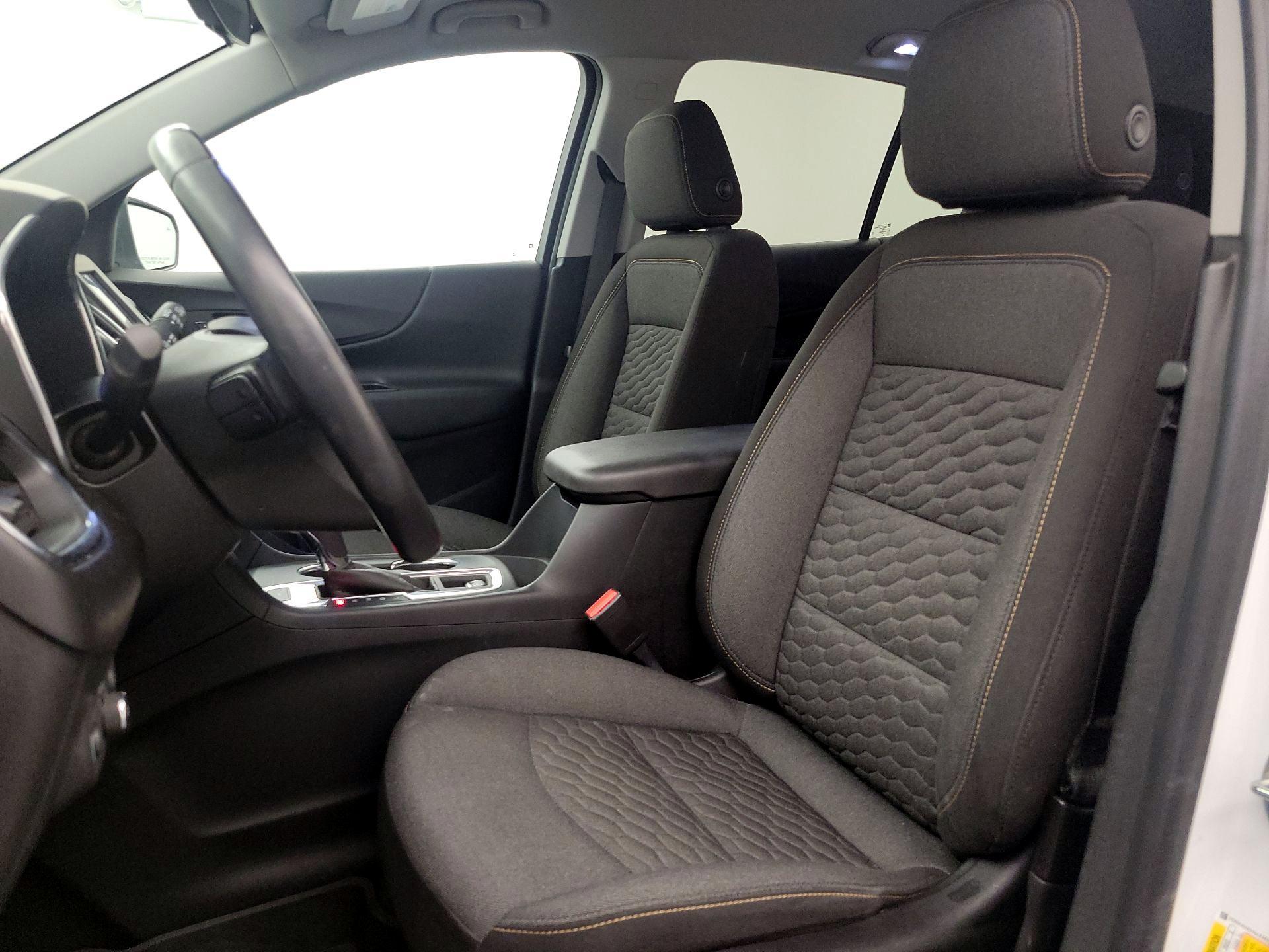 Thumbnail: 2020 Chevrolet Equinox - 11