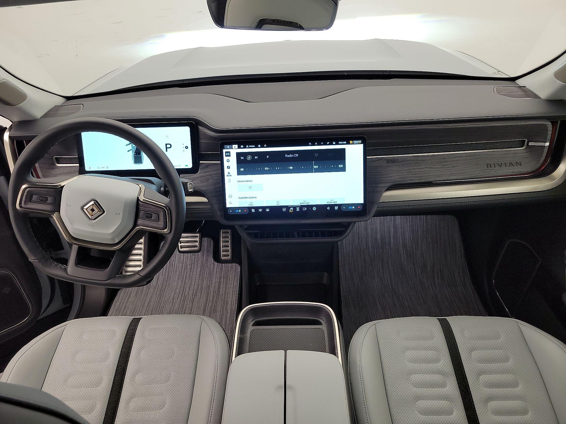 Thumbnail: 2023 Rivian R1T - 9