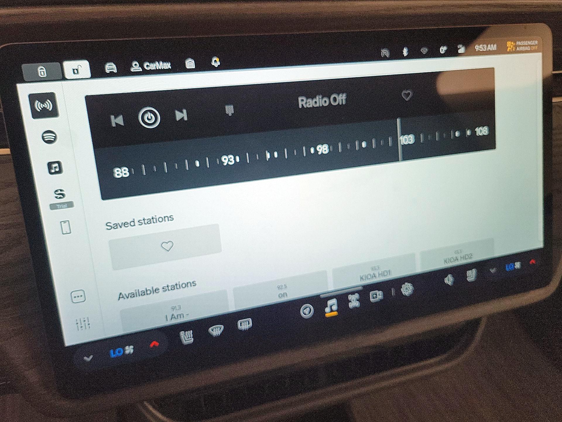 Thumbnail: 2023 Rivian R1T - 15