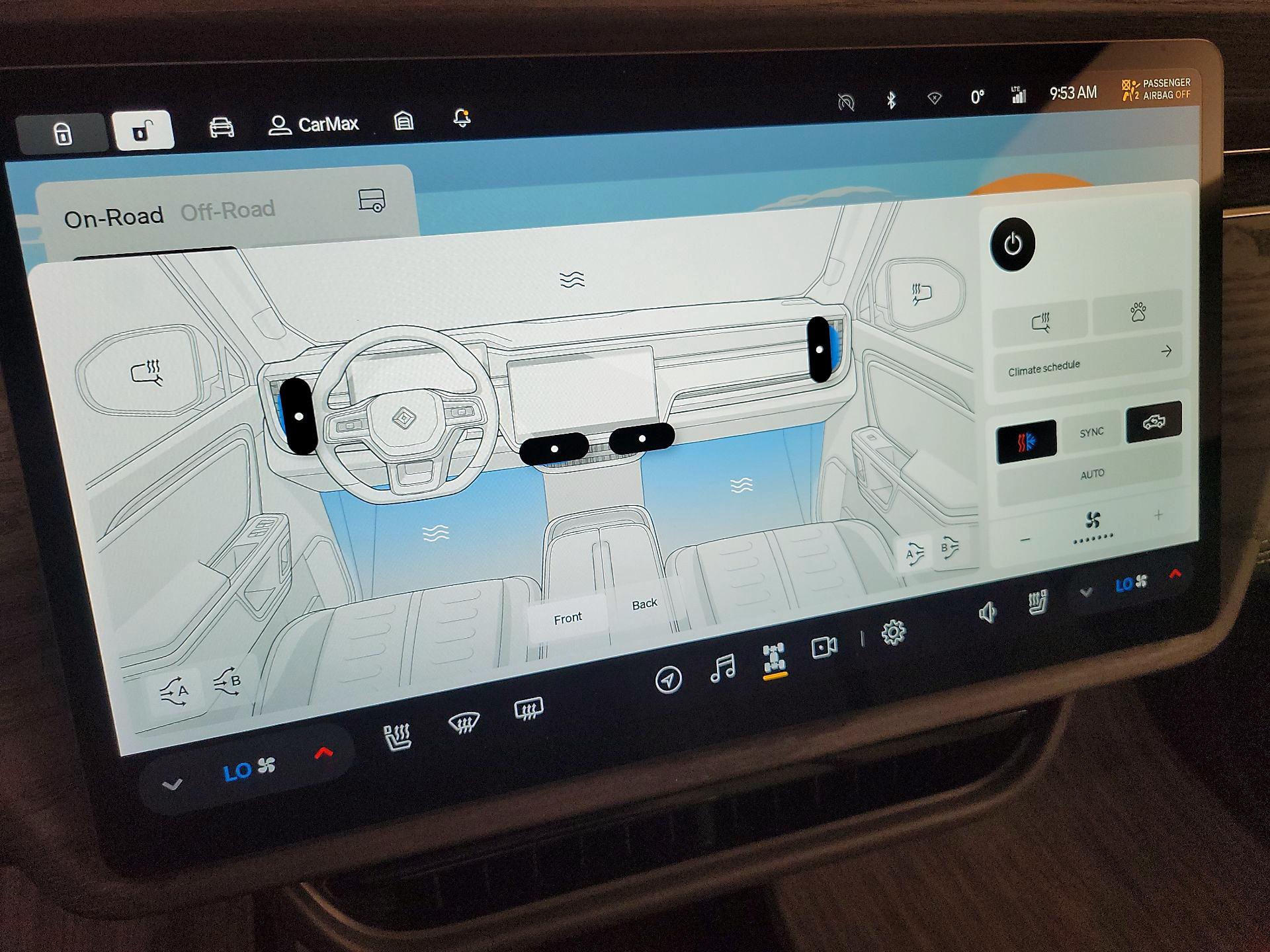 Thumbnail: 2023 Rivian R1T - 16