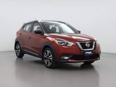 Red 2020 Nissan Kicks SR