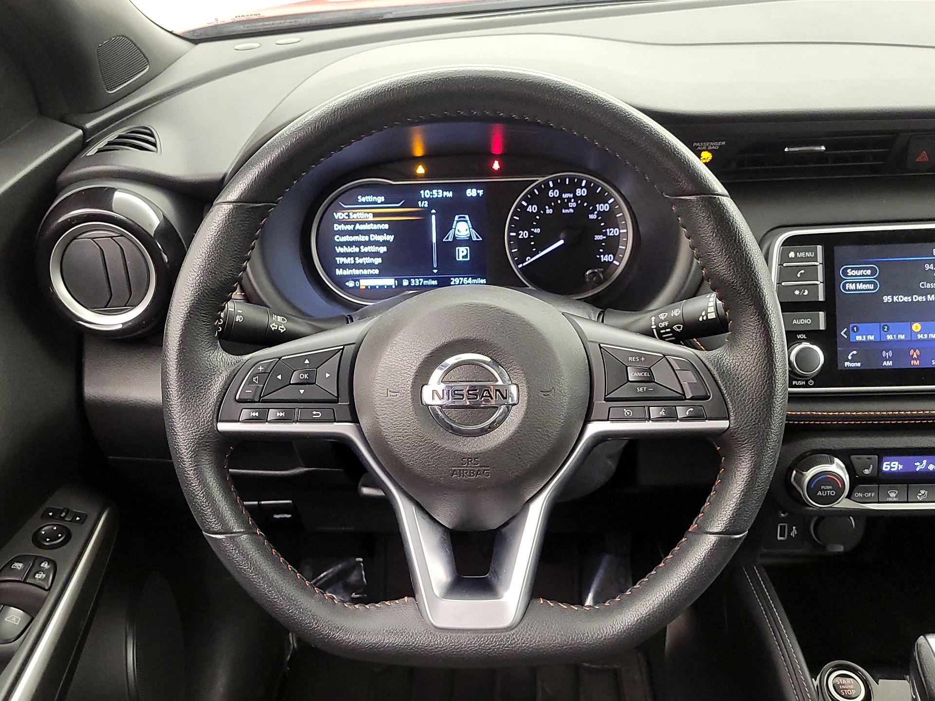 Thumbnail: 2020 Nissan Kicks - 10