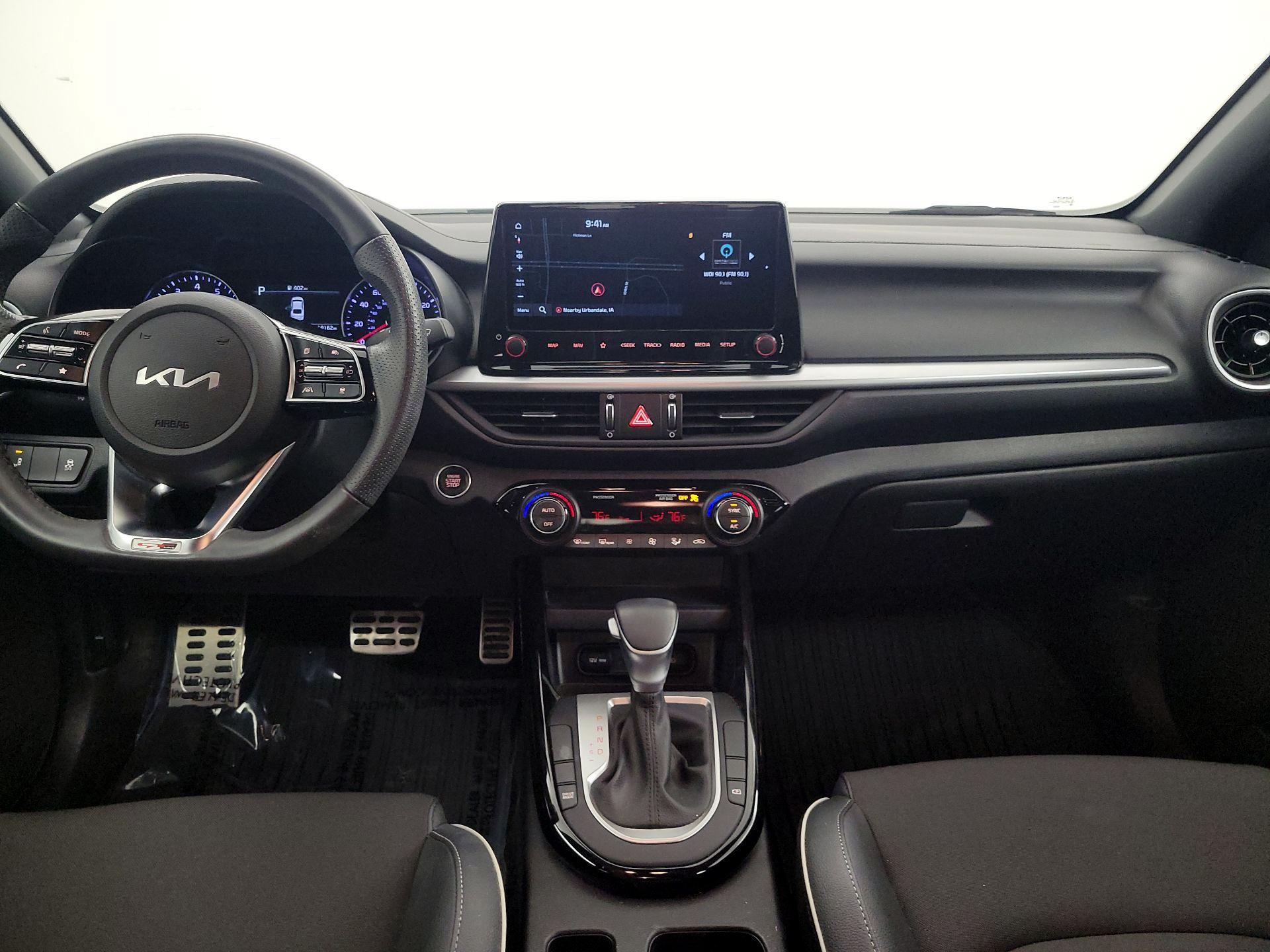 Thumbnail: 2024 Kia Forte - 9