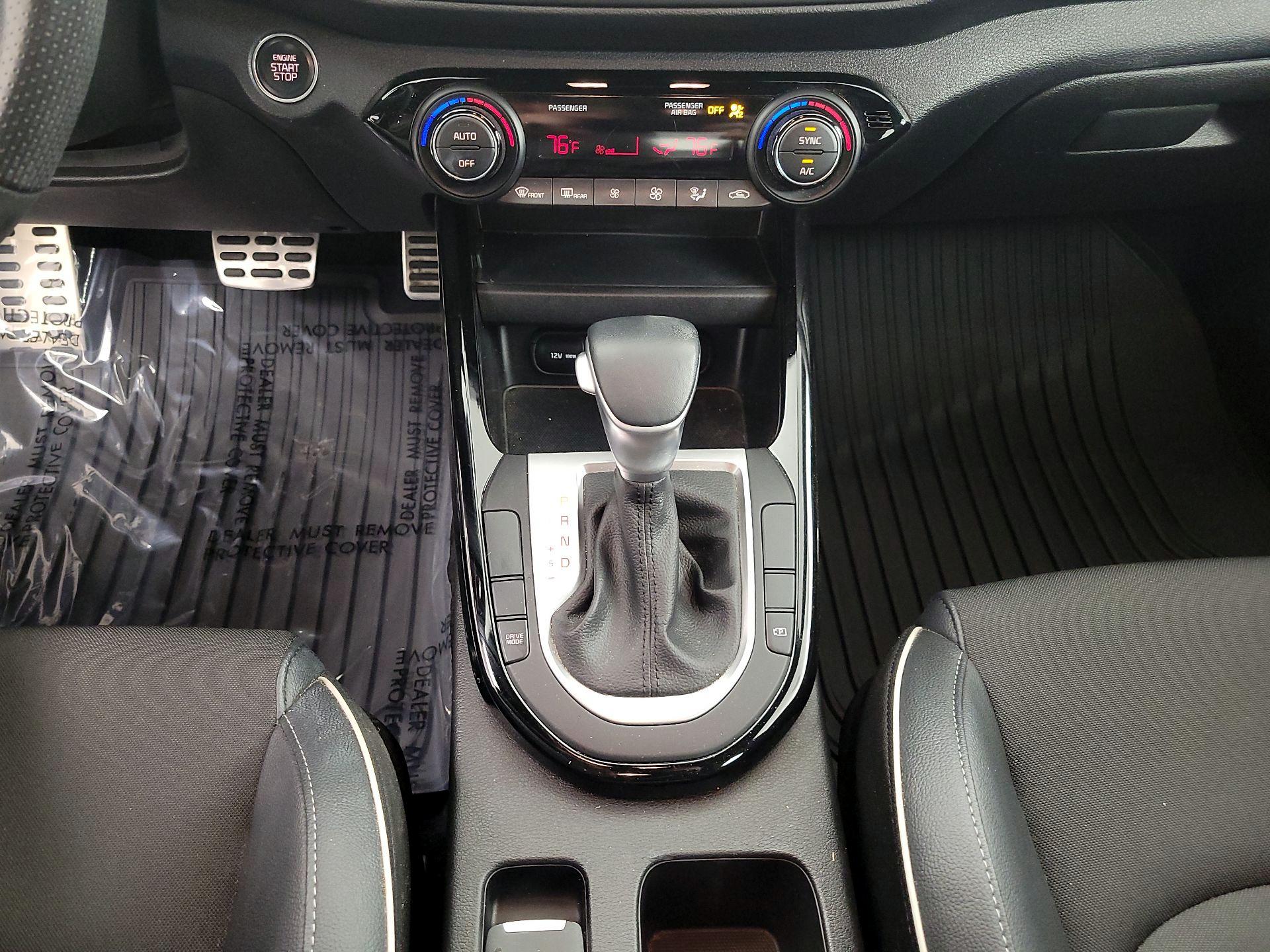 Thumbnail: 2024 Kia Forte - 18