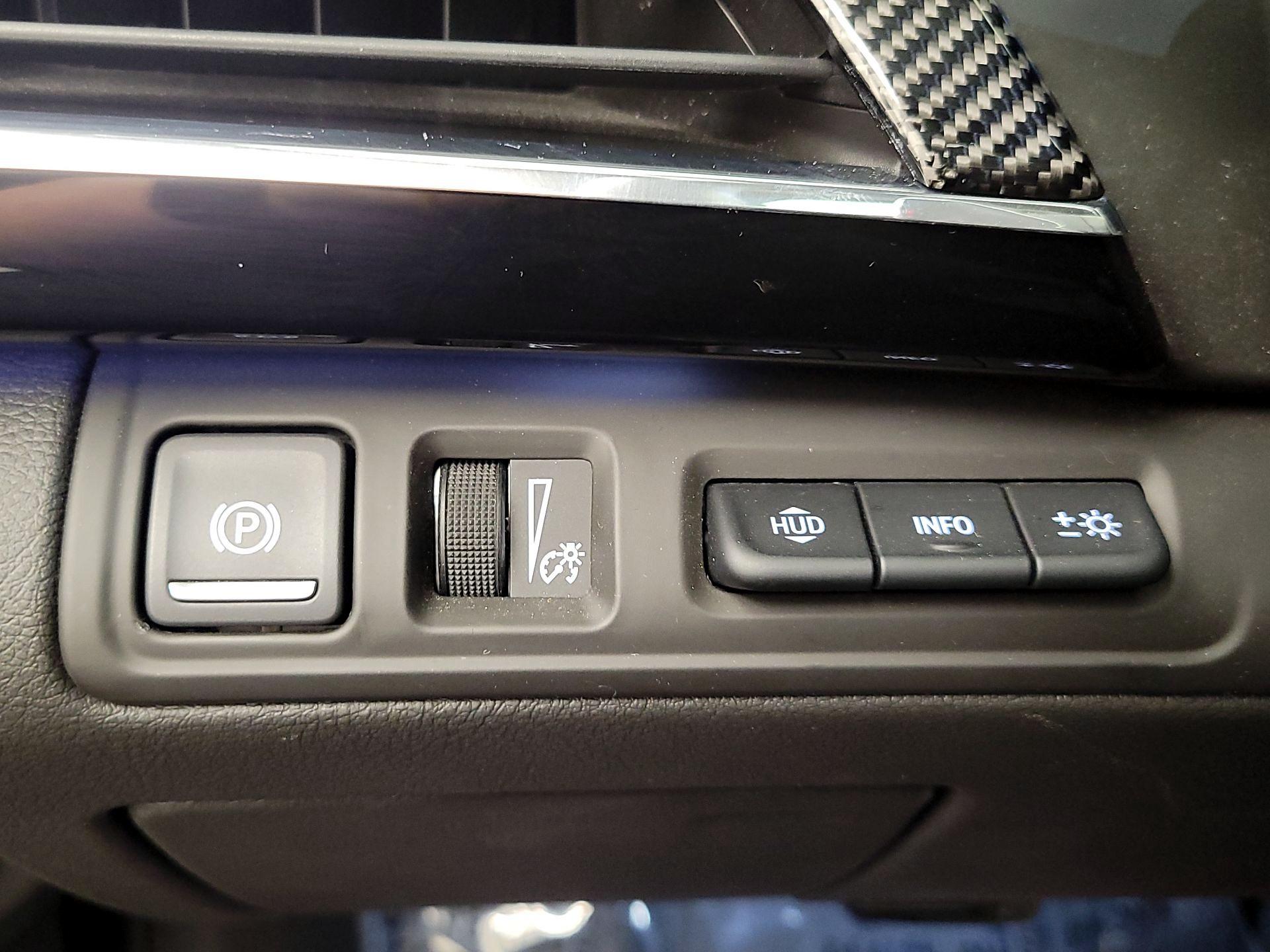 Thumbnail: 2019 Cadillac CT6 - 13