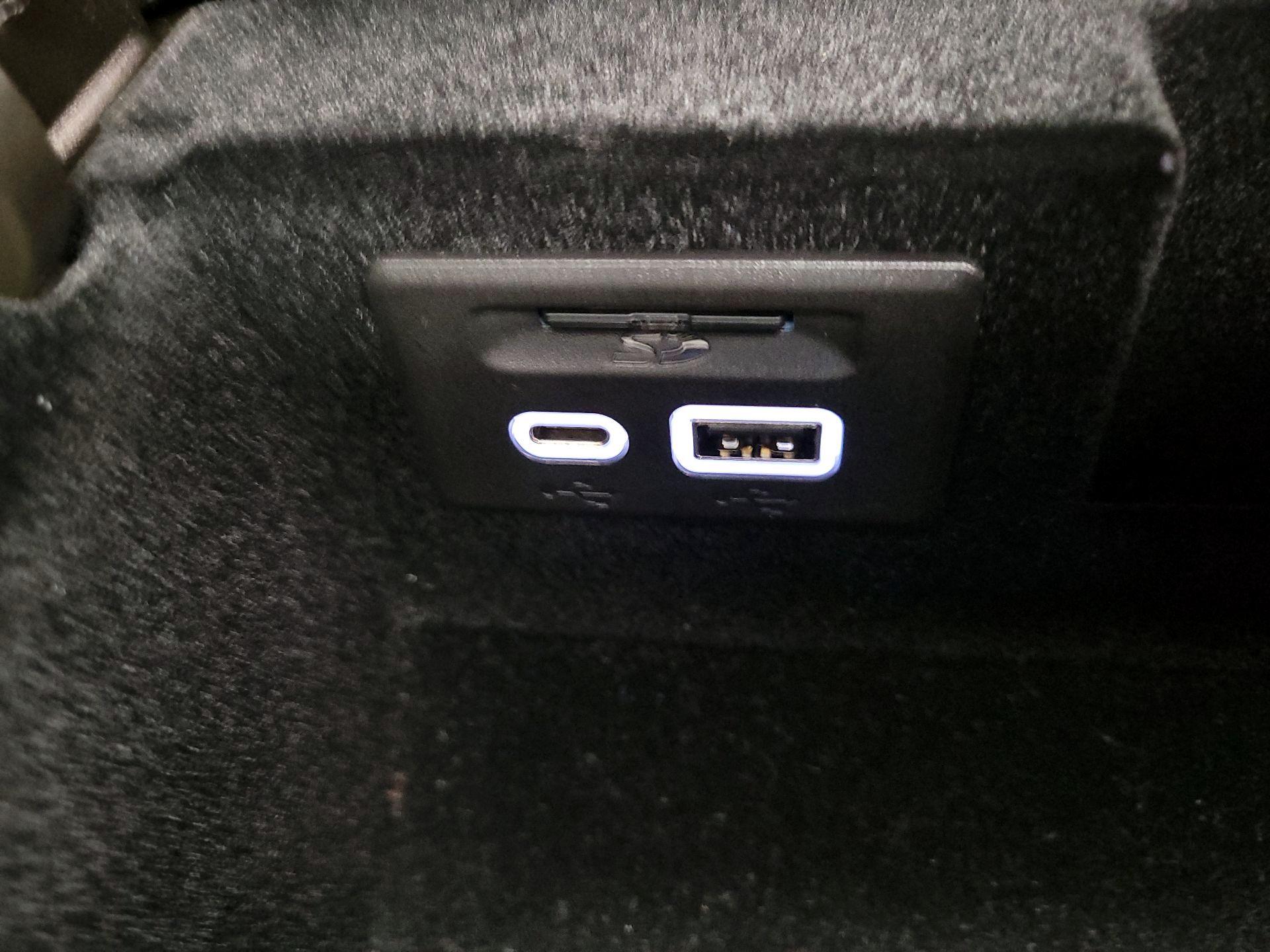 Thumbnail: 2019 Cadillac CT6 - 19