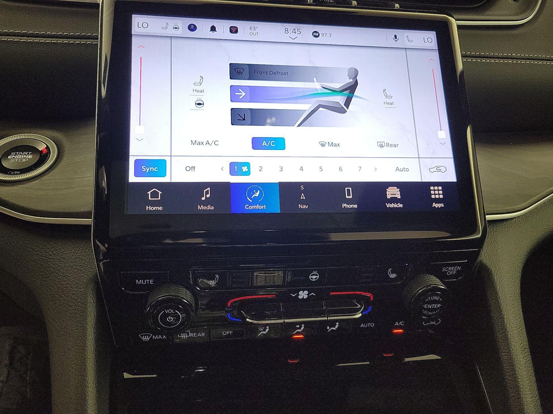 Thumbnail: 2024 Jeep Grand Cherokee - 17