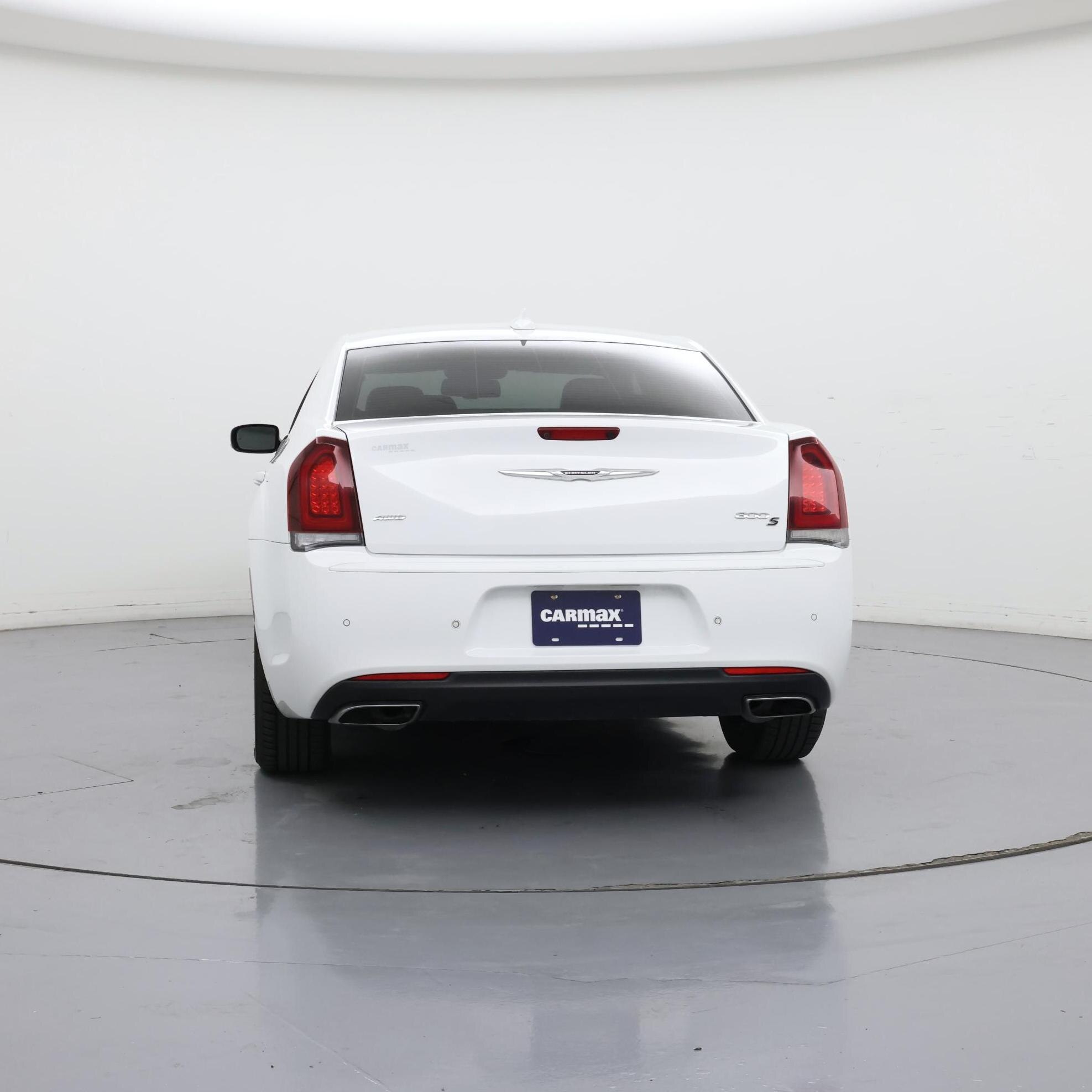 Thumbnail: 2017 Chrysler 300 - 6