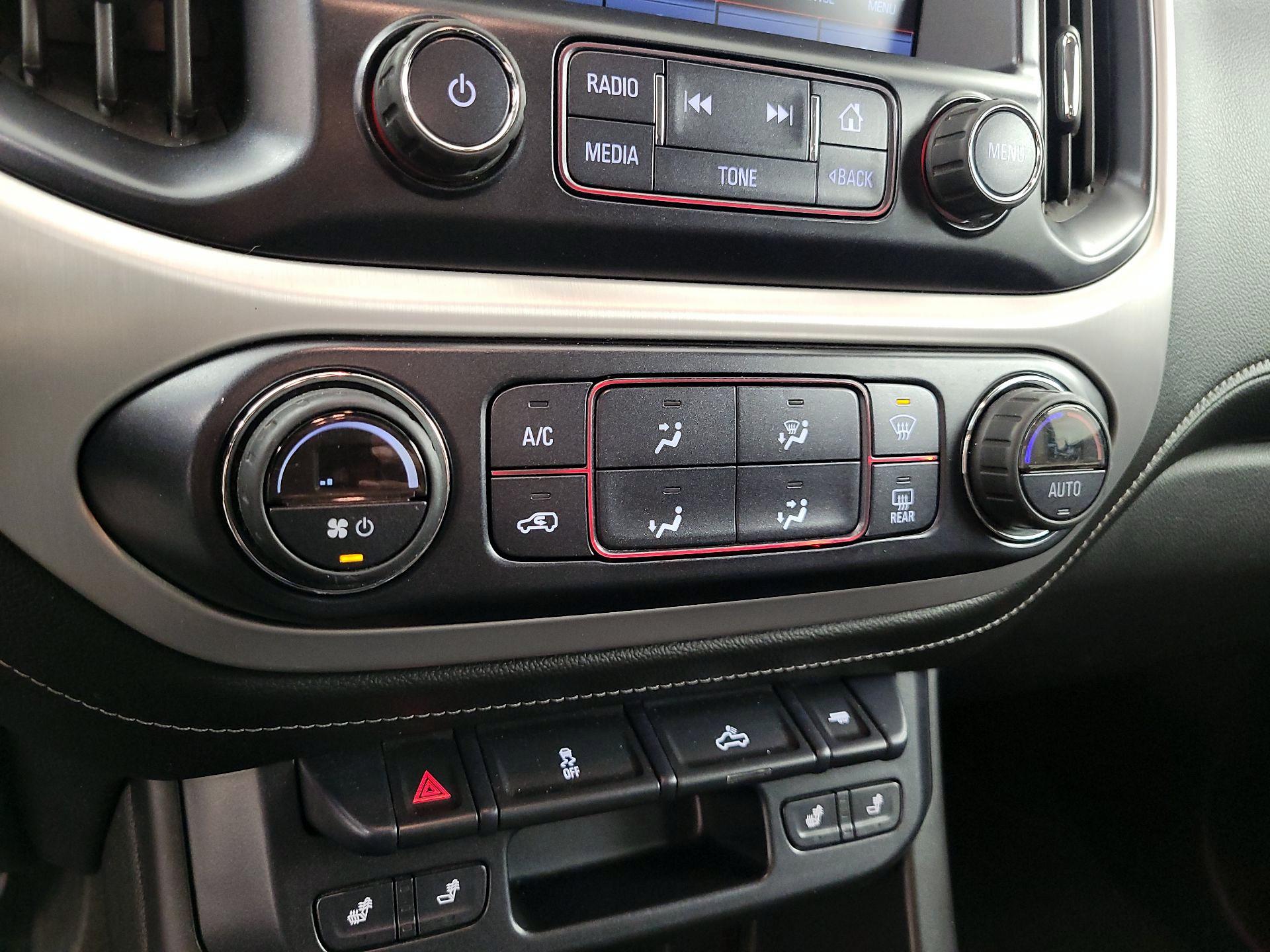 Thumbnail: 2016 GMC Canyon - 15