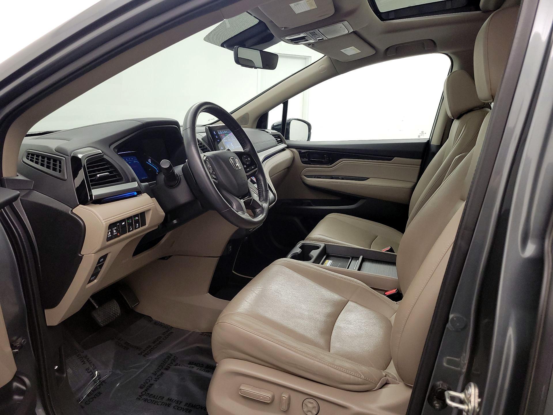 Thumbnail: 2018 Honda Odyssey - 11