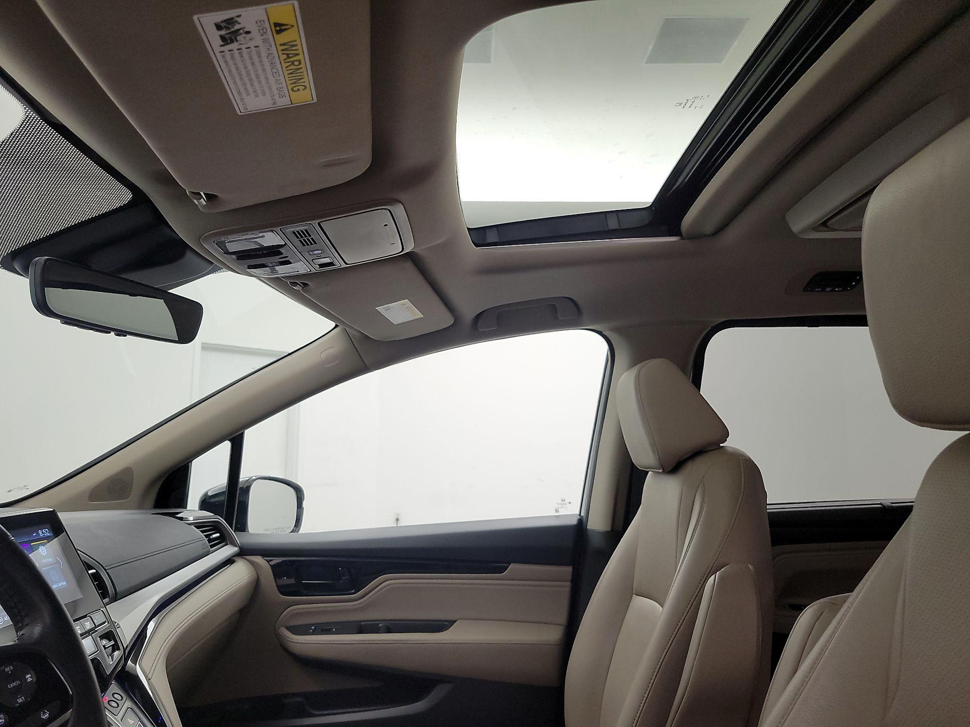 Thumbnail: 2018 Honda Odyssey - 20