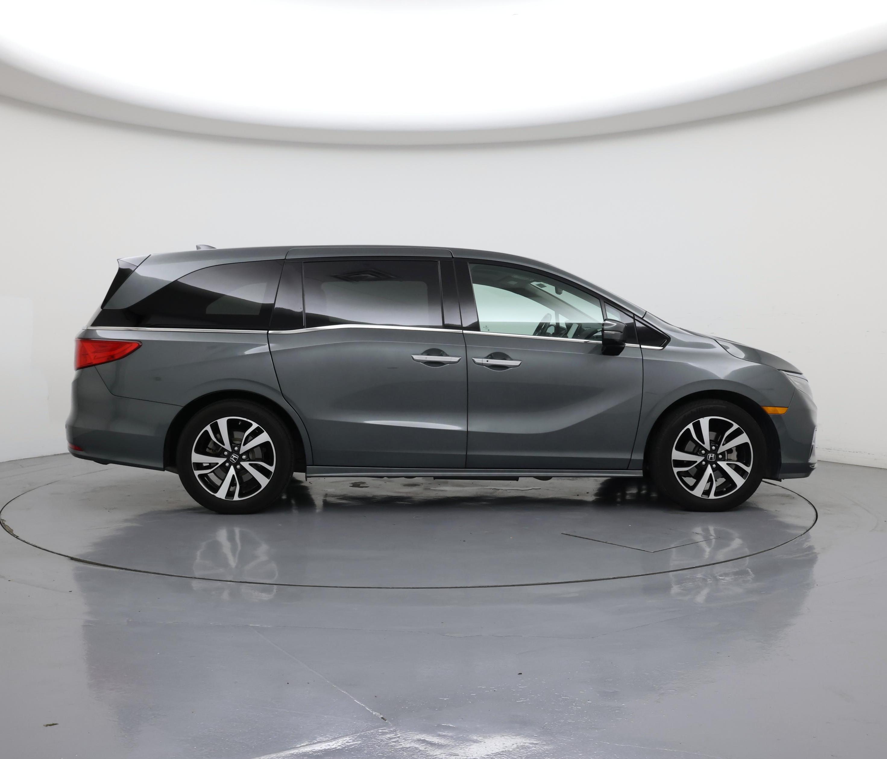 Thumbnail: 2018 Honda Odyssey - 7