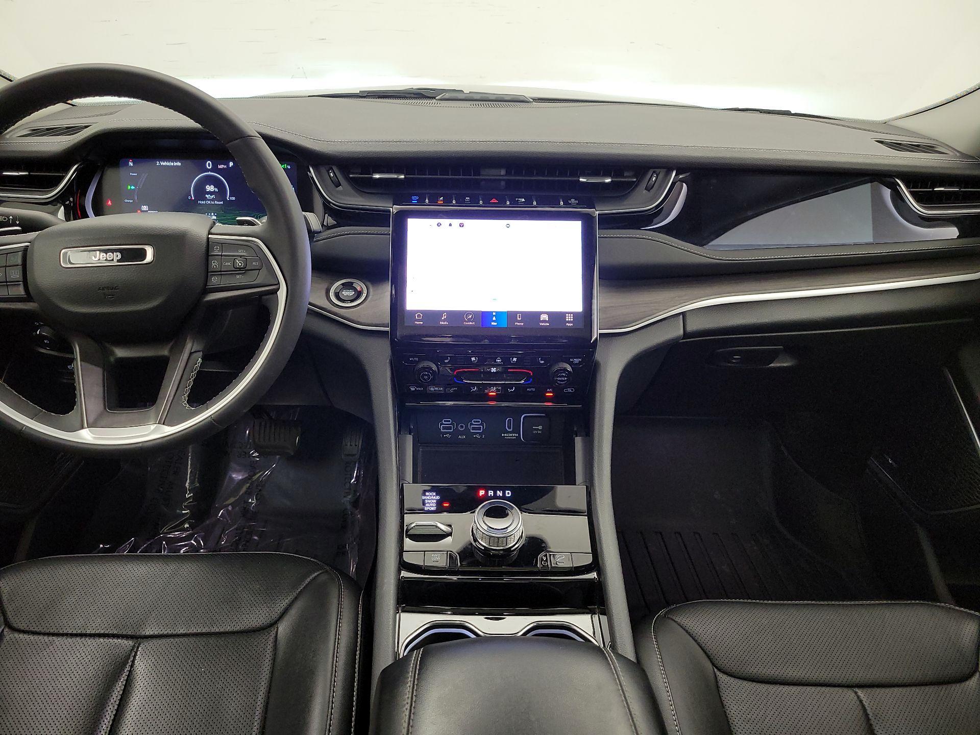 Thumbnail: 2023 Jeep Grand Cherokee - 9