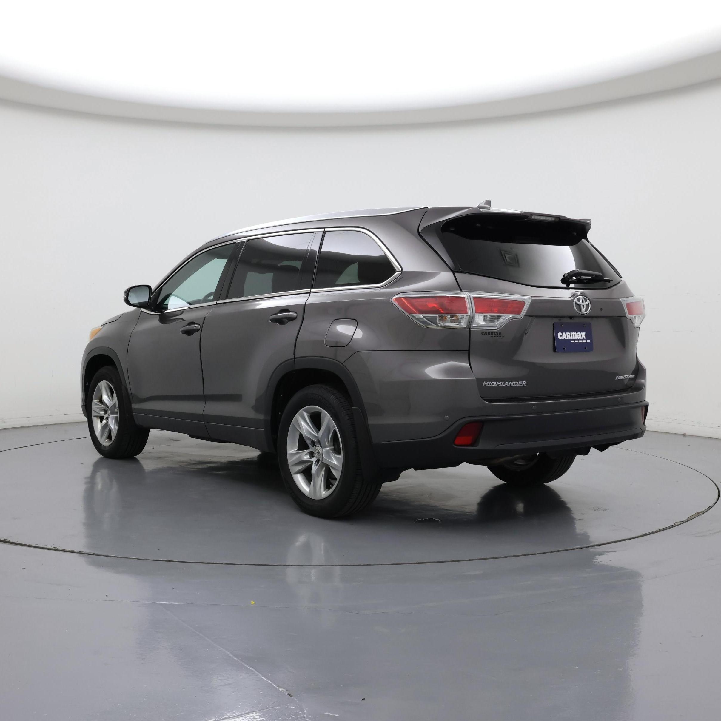 Thumbnail: 2014 Toyota Highlander - 2