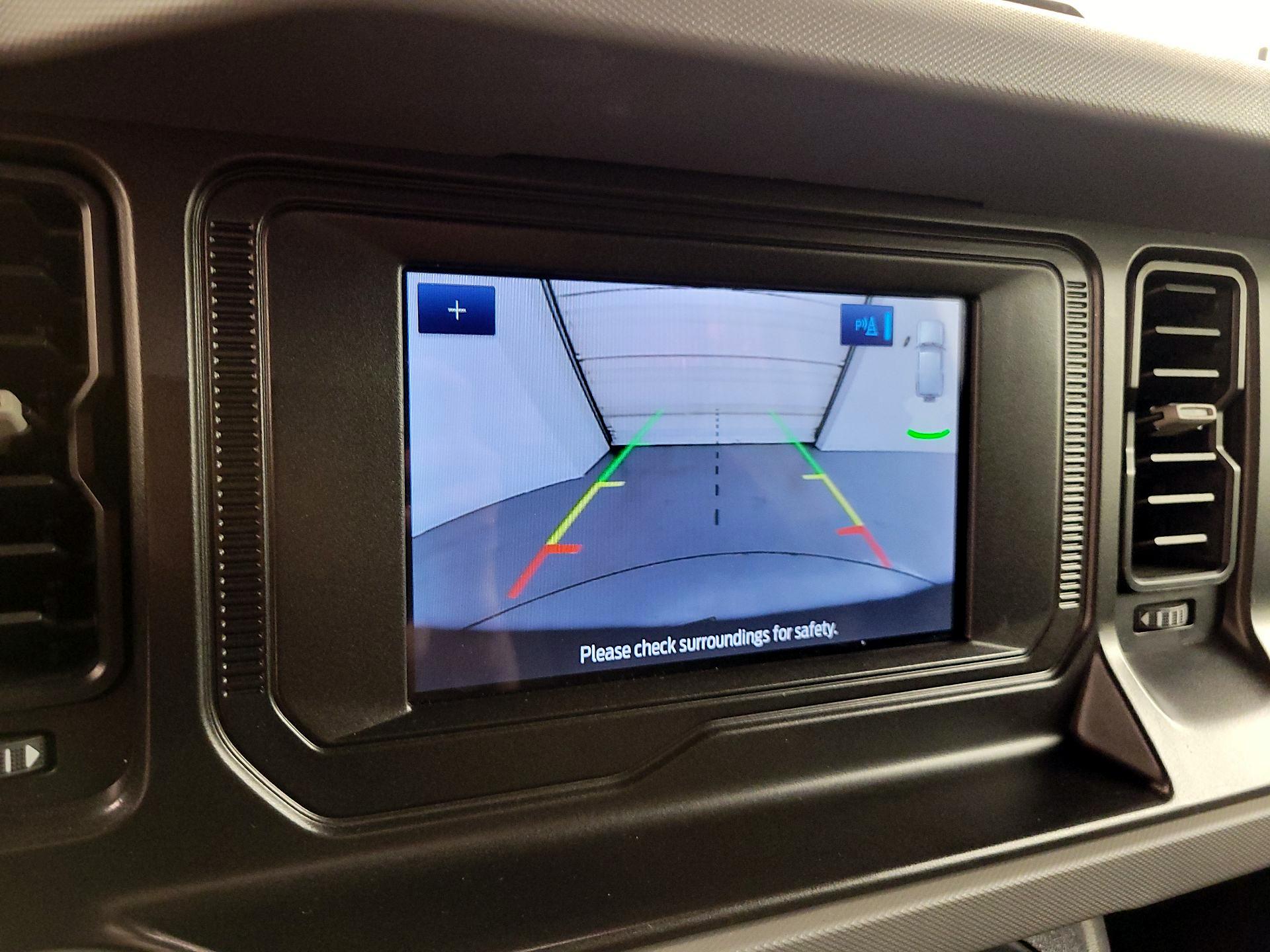 Thumbnail: 2021 Ford Bronco - 15