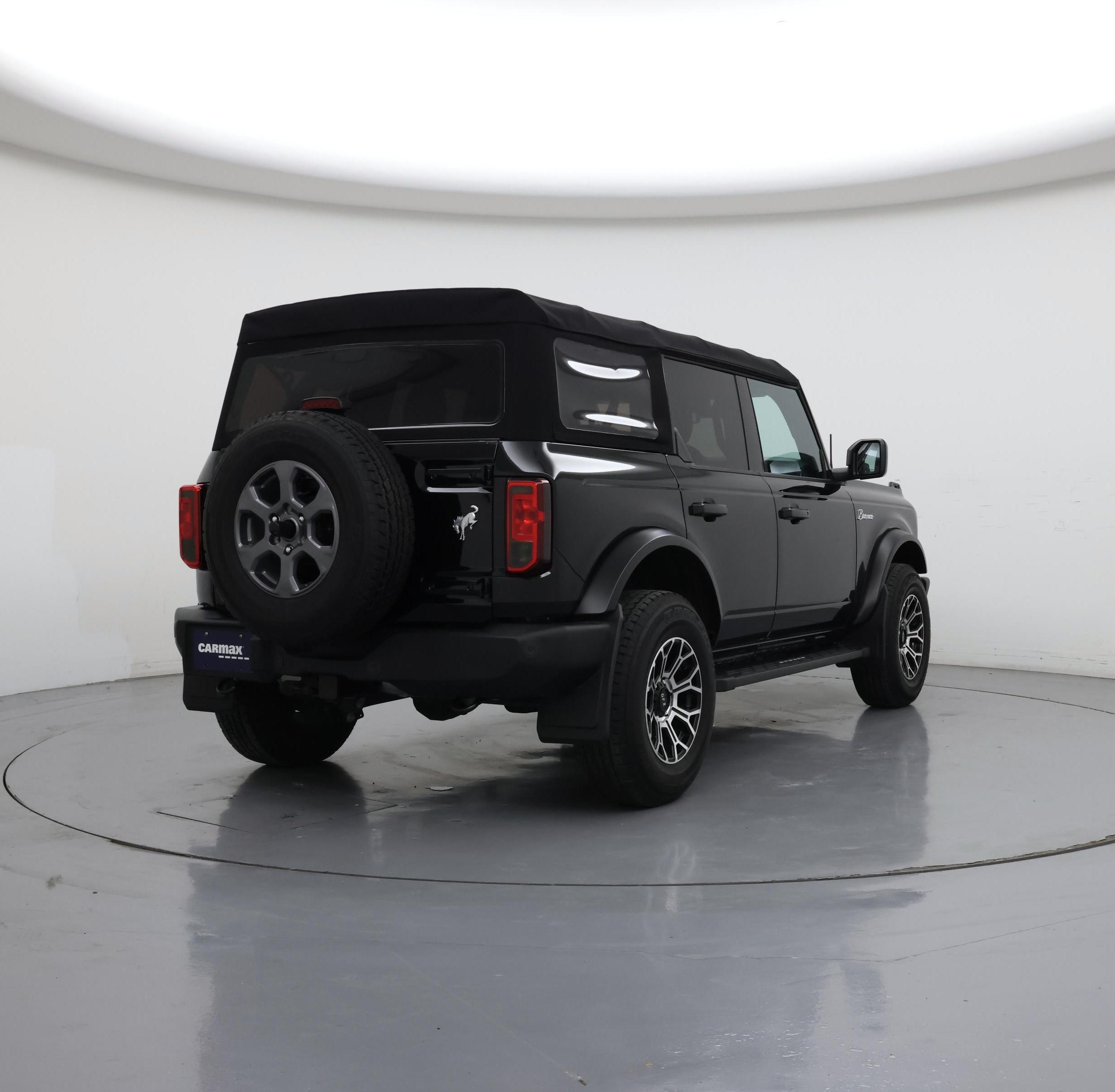 Thumbnail: 2021 Ford Bronco - 8