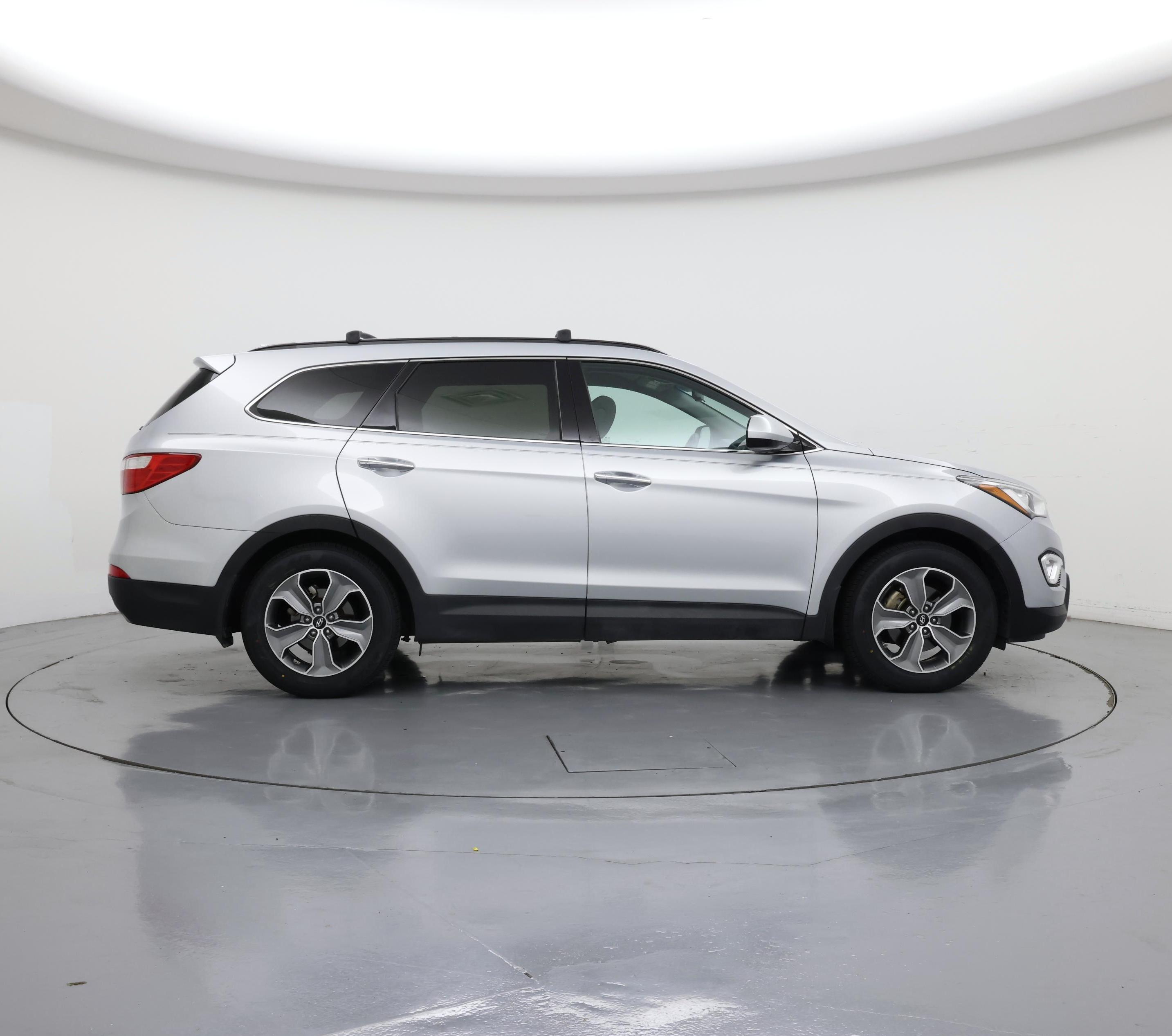 Thumbnail: 2015 Hyundai Santa Fe - 7