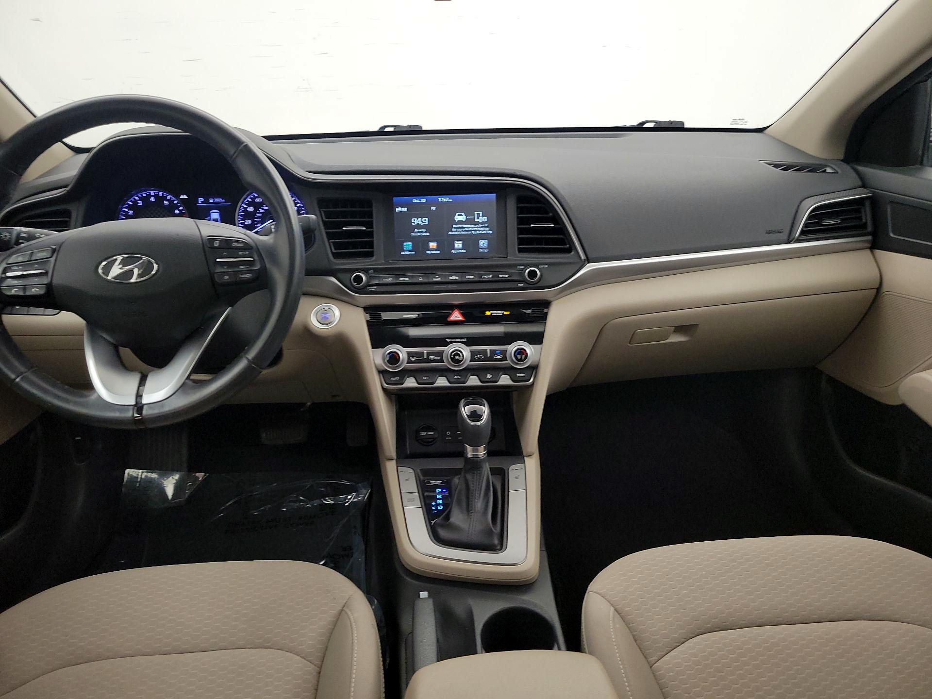 Thumbnail: 2020 Hyundai Elantra - 9