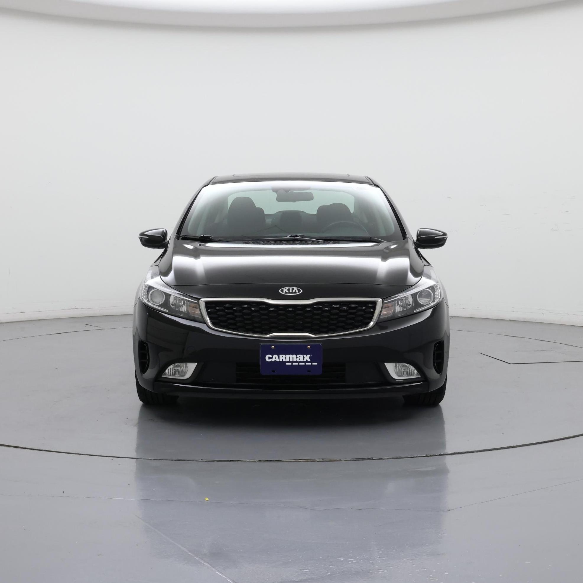 Thumbnail: 2017 Kia Forte - 5