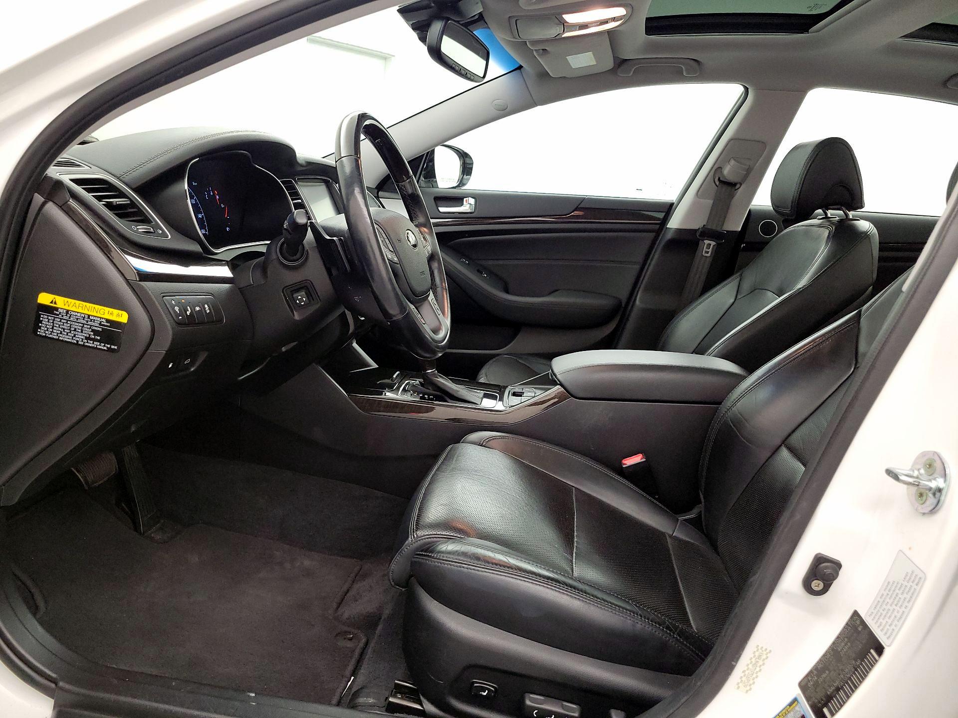 Thumbnail: 2015 Kia Cadenza - 11